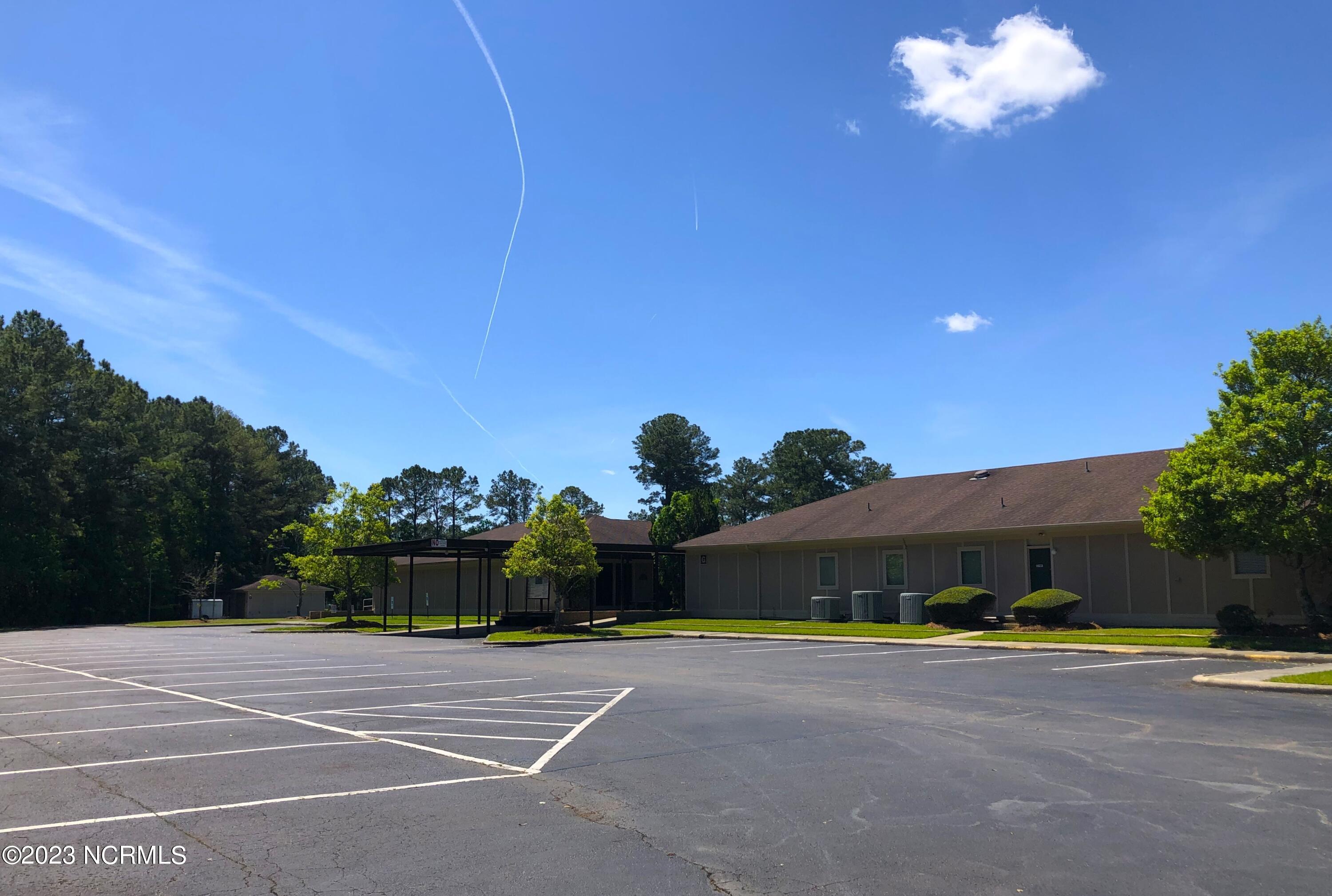 200 Doctors Drive, Jacksonville, NC, 28546