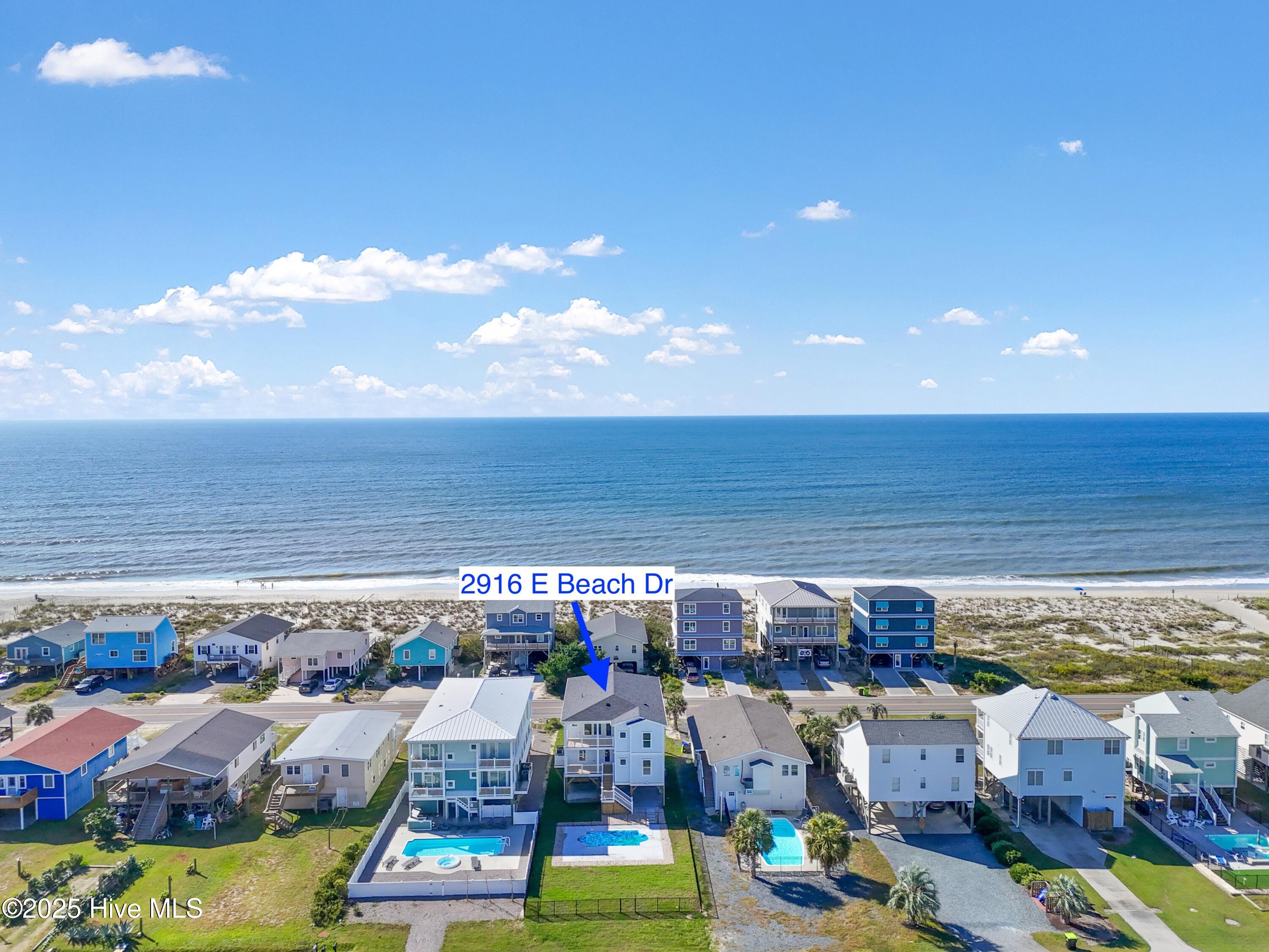 100511699 | Photo 51