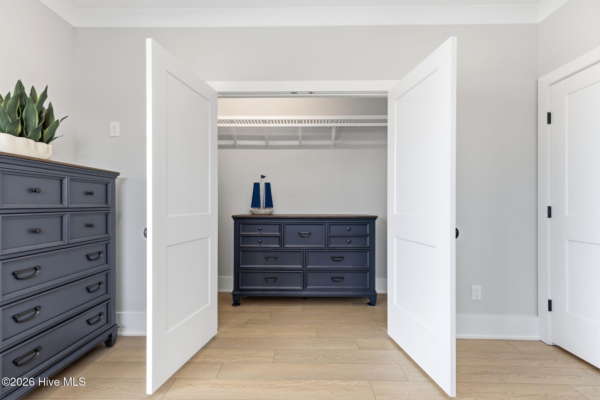 100544880 | Photo 21