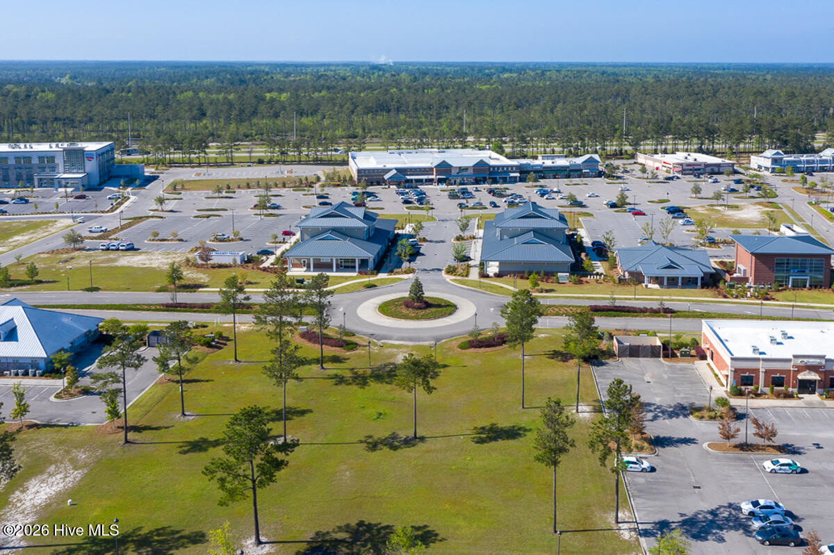 100564727 | Photo 50