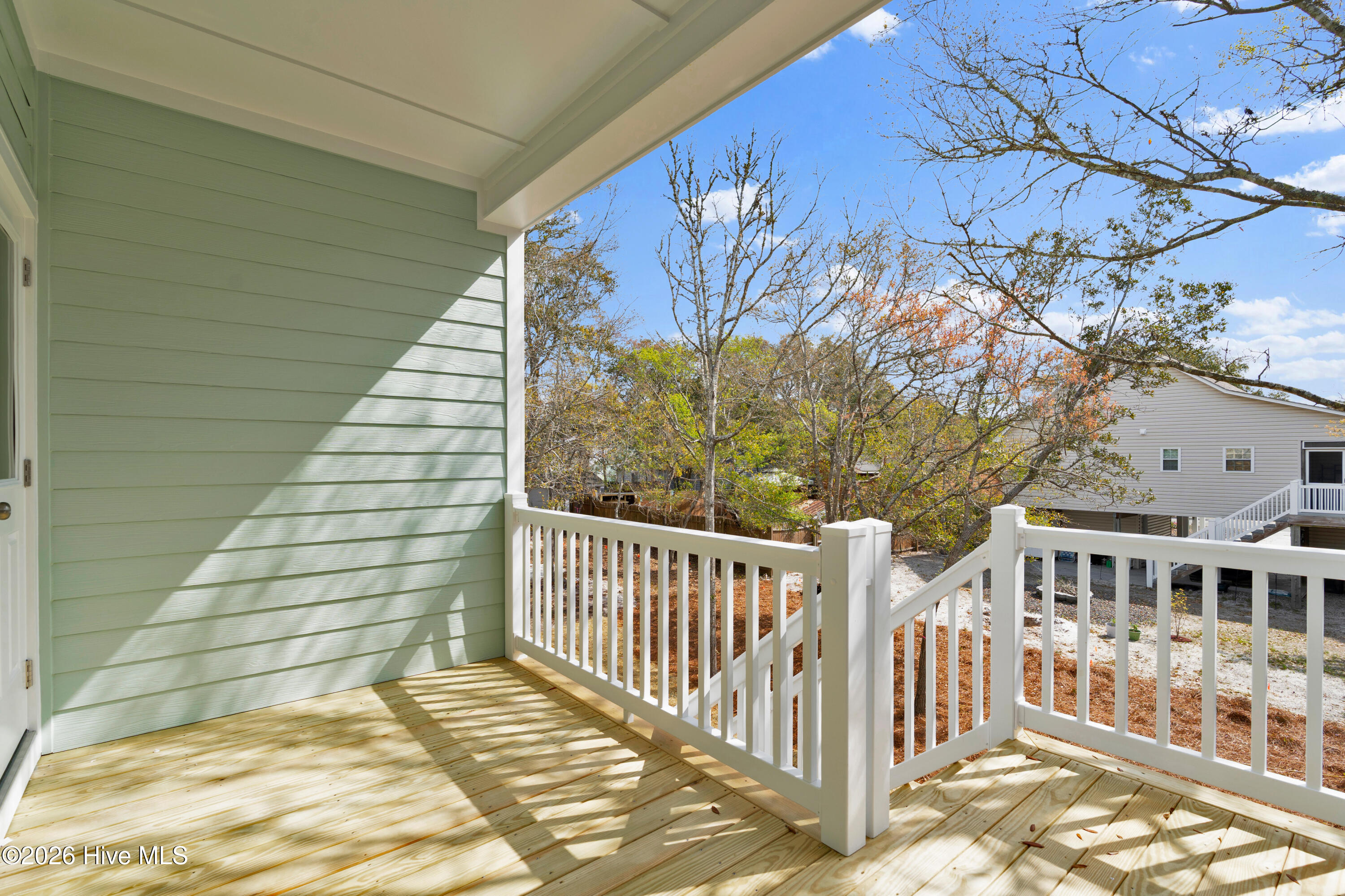 100564696 | Photo 29