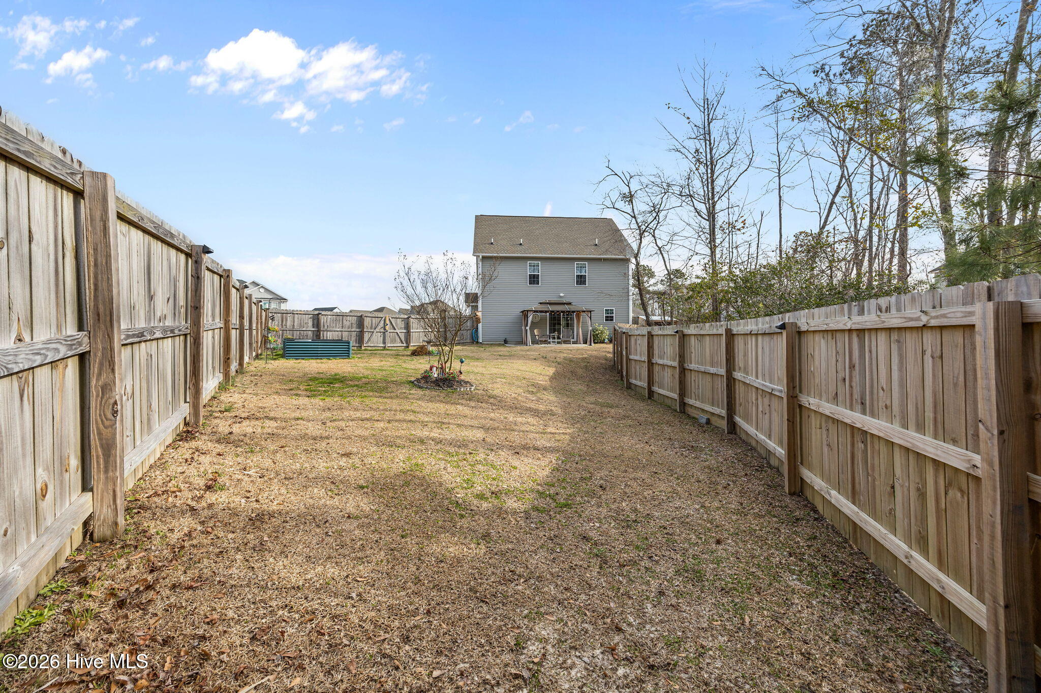 100551415 | Photo 42