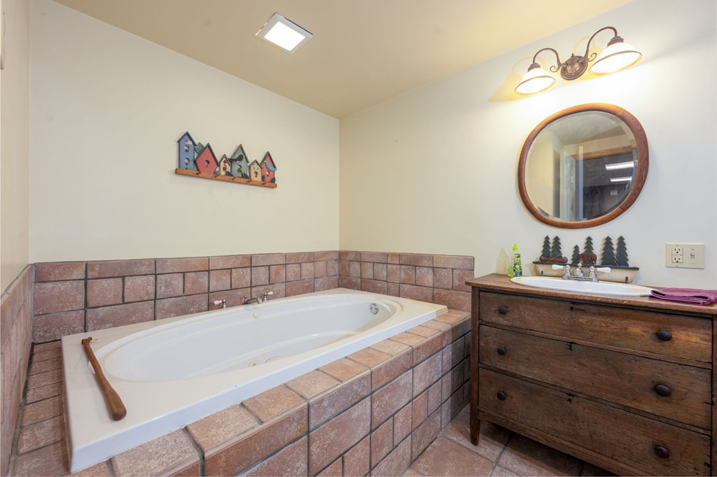 2130 Hedden Road, Murphy, NC 28906 Listing Photo  23