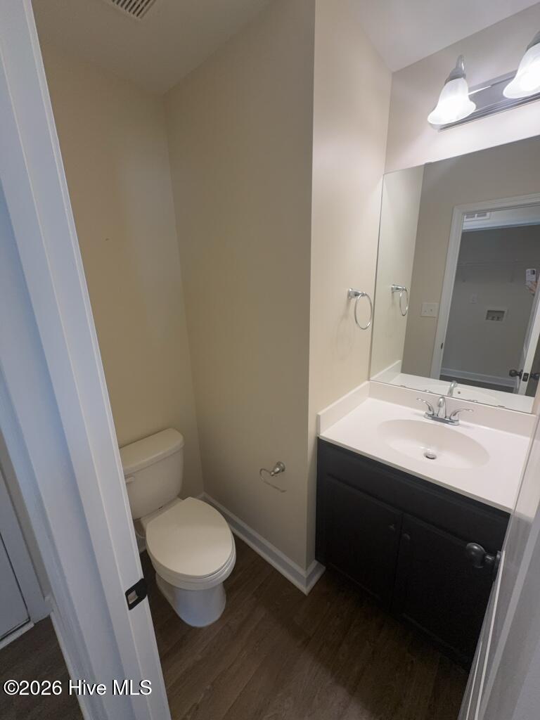 100563176 | Photo 11