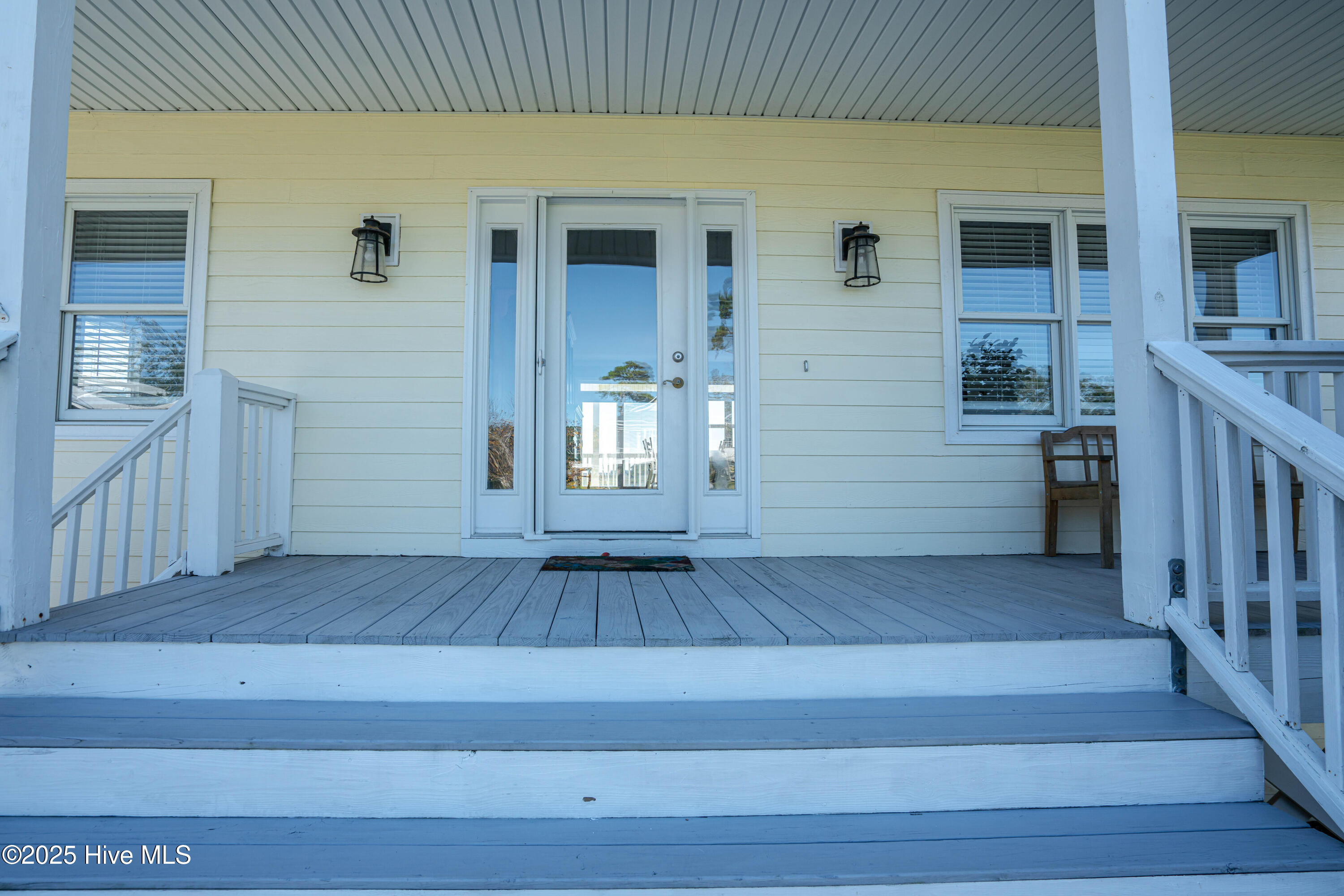 100539099 | Photo 20