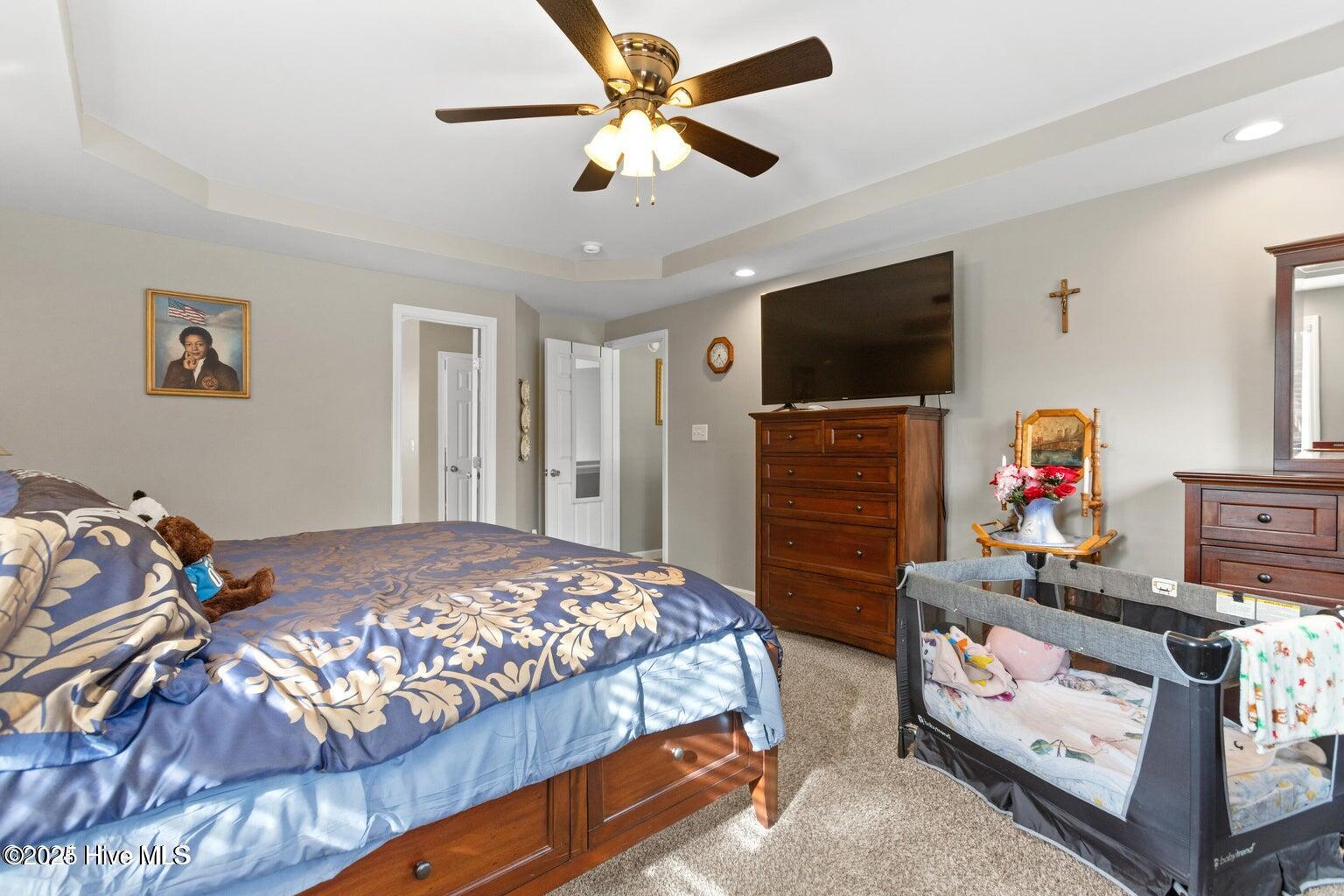 100540858 | Photo 18