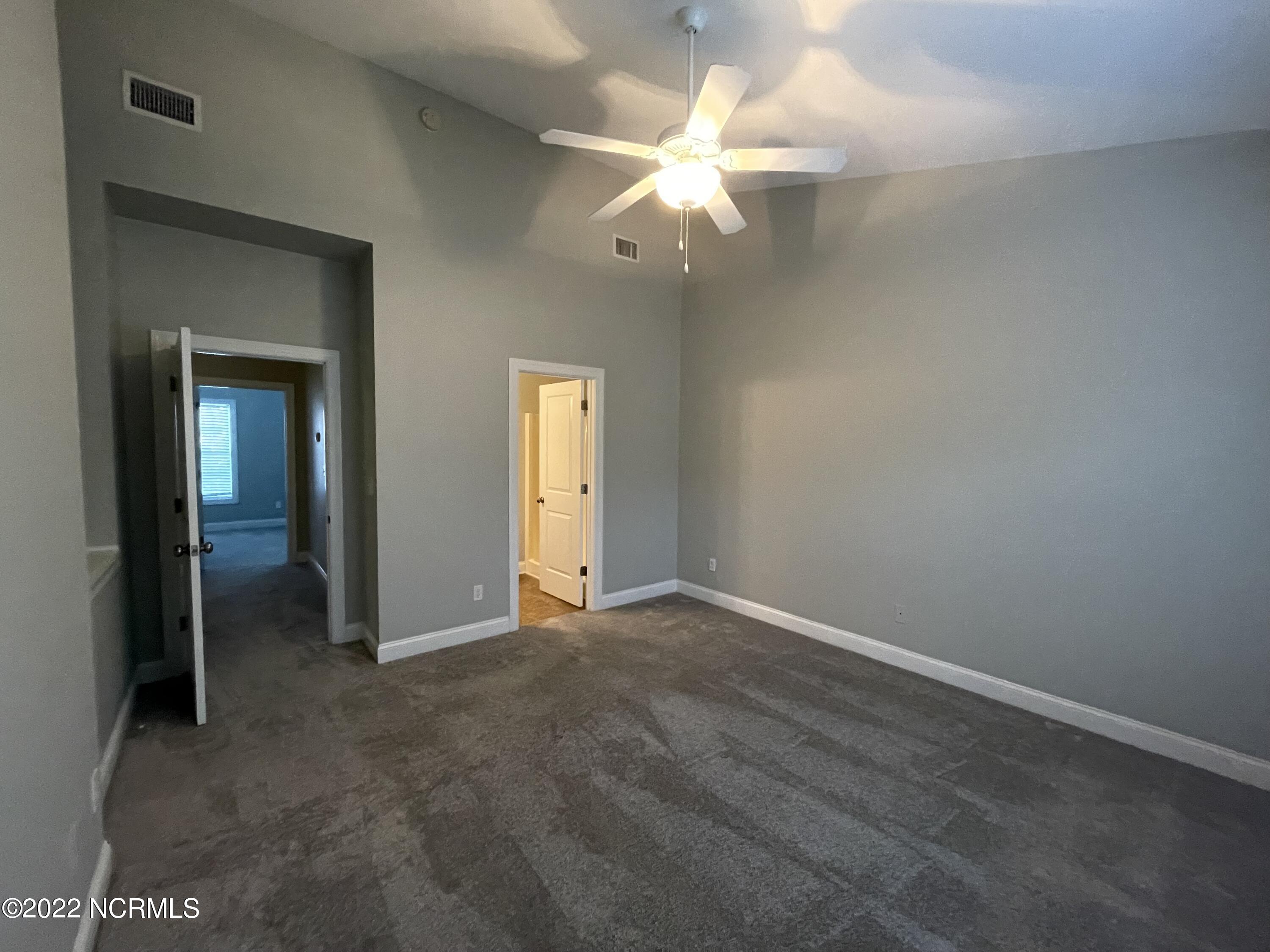 100565760 | Photo 10