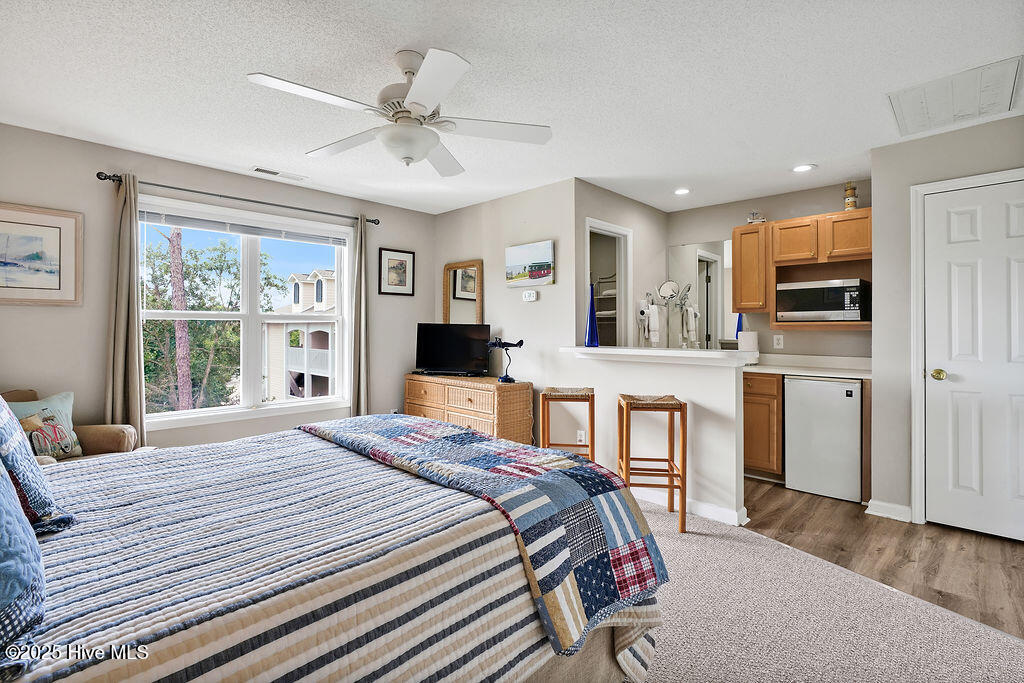 100511550 | Photo 22