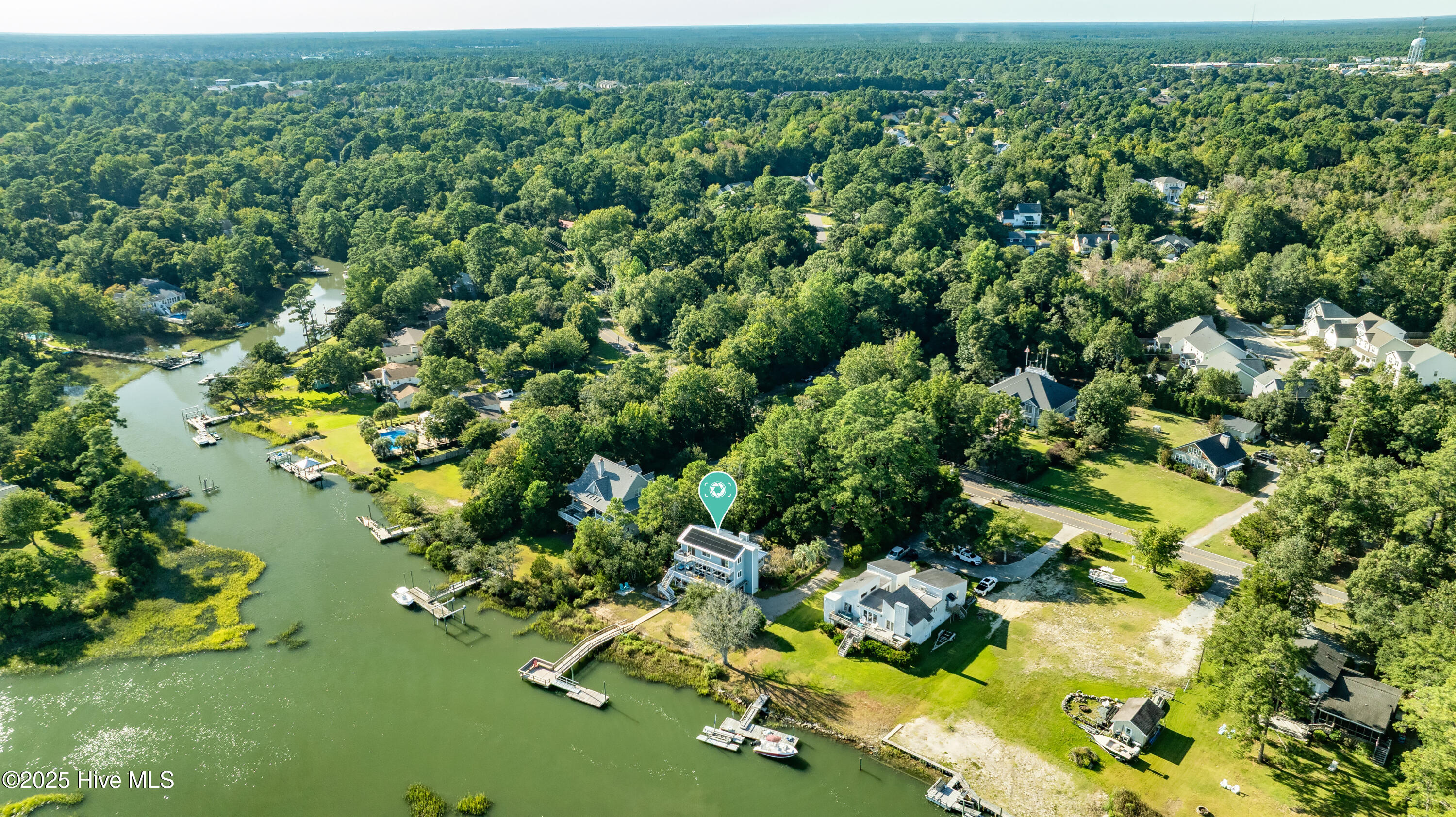 100540889 | Photo 53