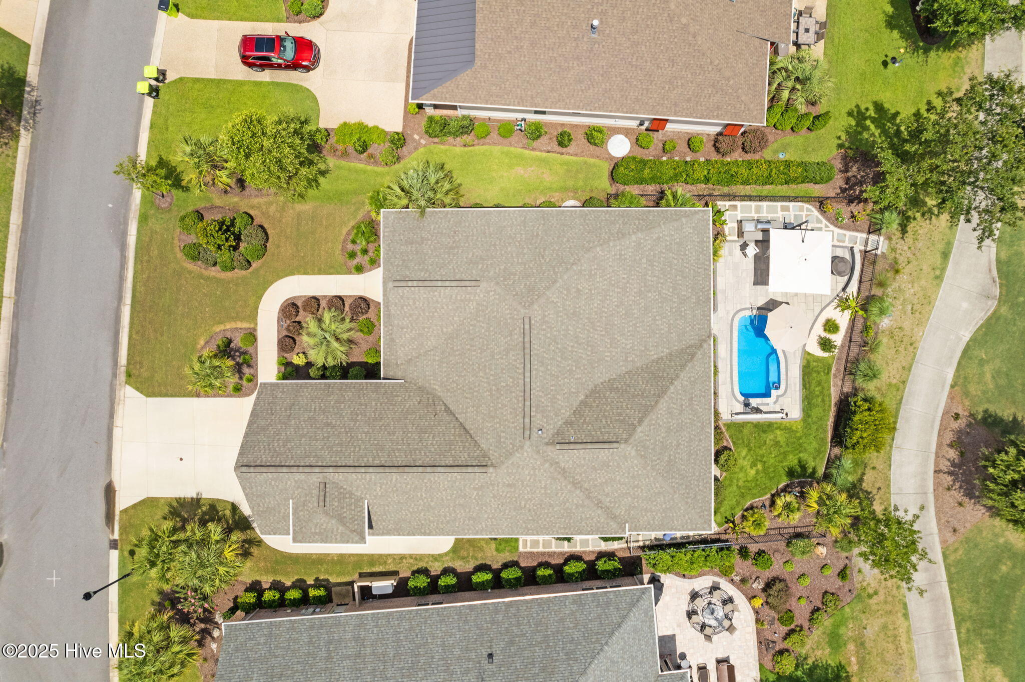 100553022 | Photo 44