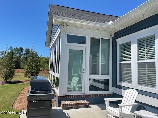 100570089 | Photo 11