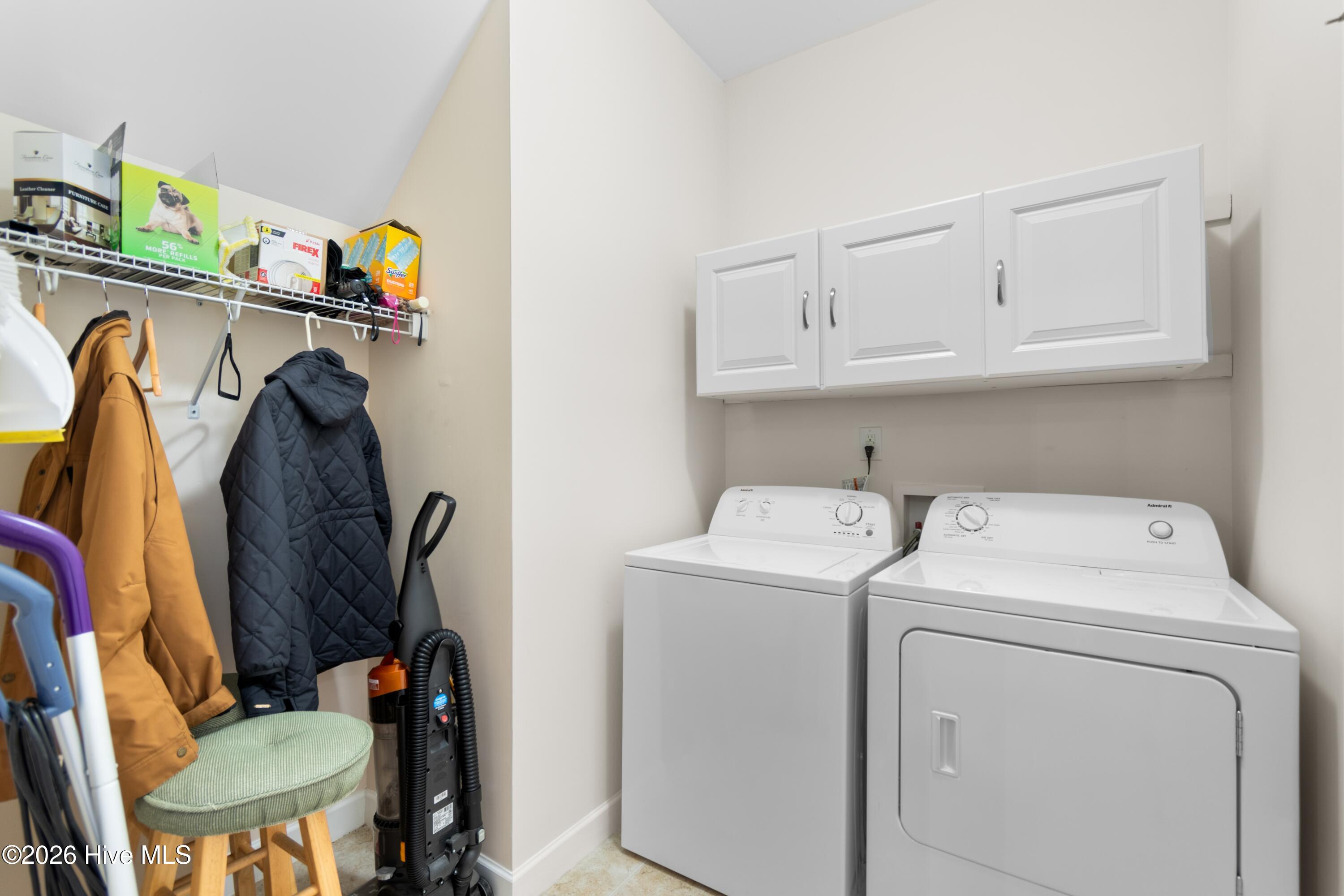 100561934 | Photo 38