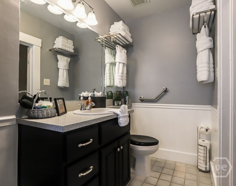 111 Lincoln Street, #1B, Savannah, GA 31401 Listing Photo  35