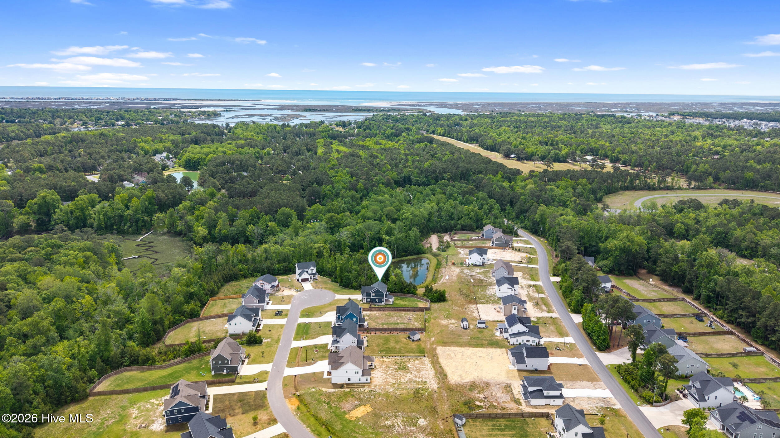 100570629 | Photo 57