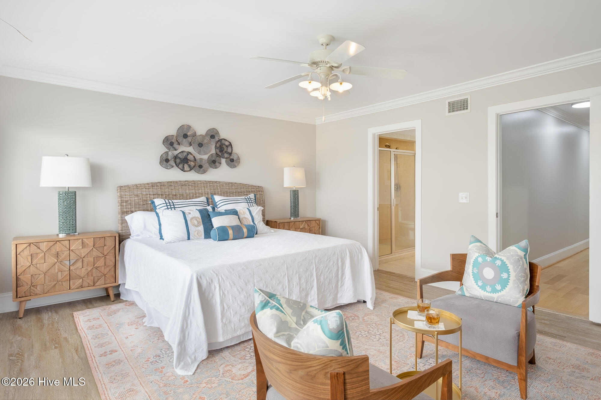 100557553 | Photo 20