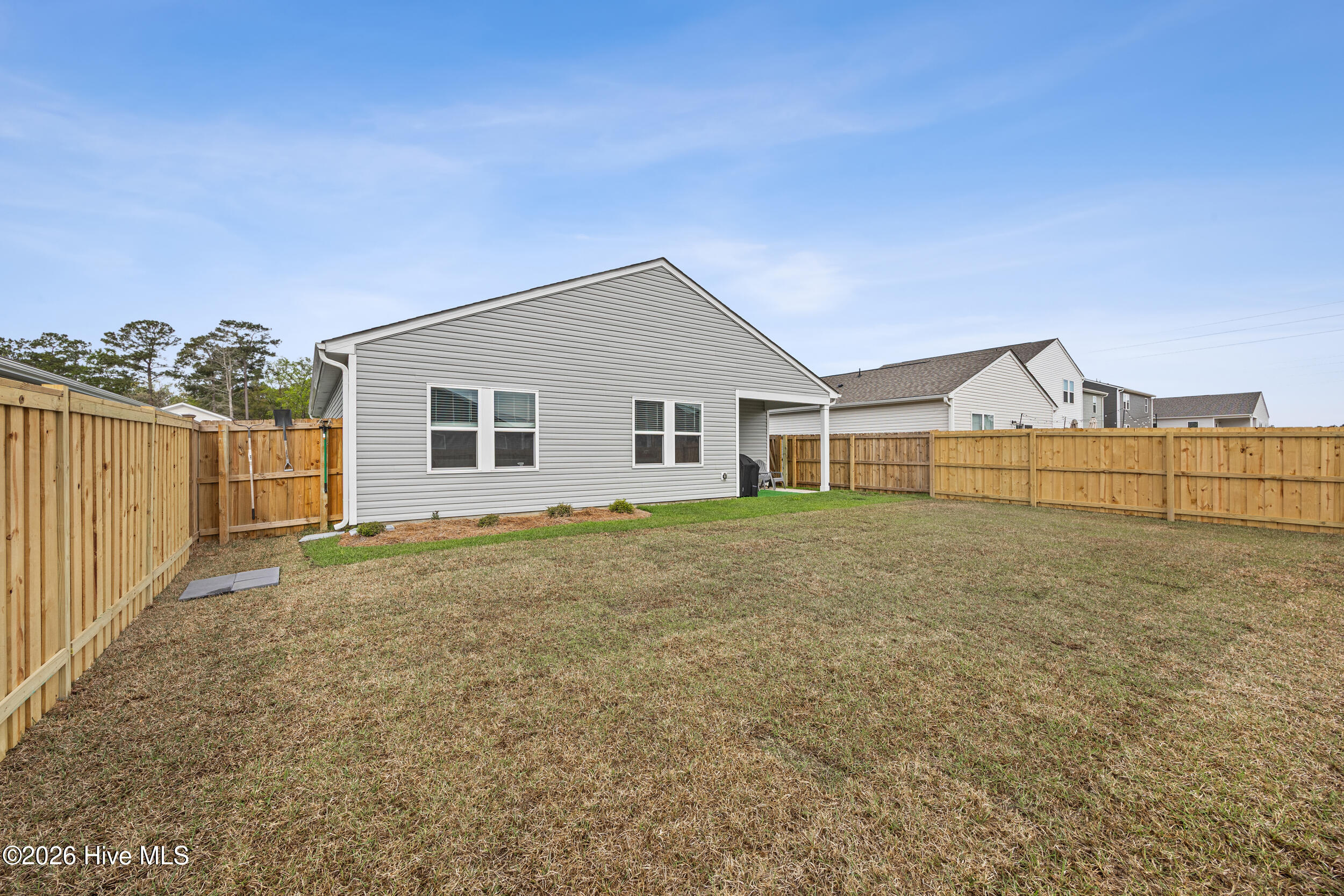 100566801 | Photo 31