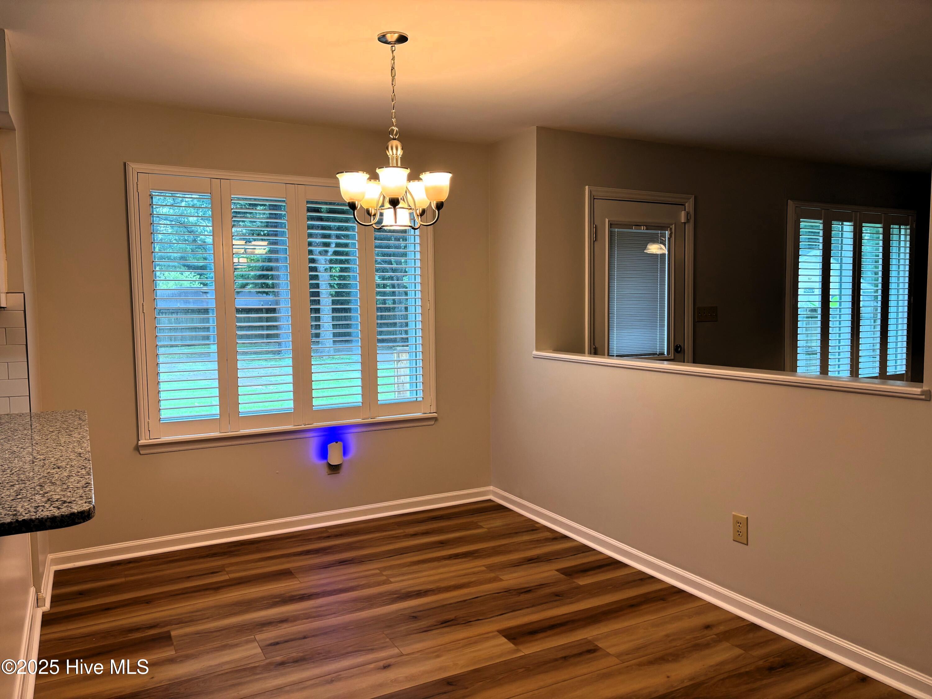 173 Audubon Drive, Jacksonville, NC 28546 – photo 10: Breakfast Room