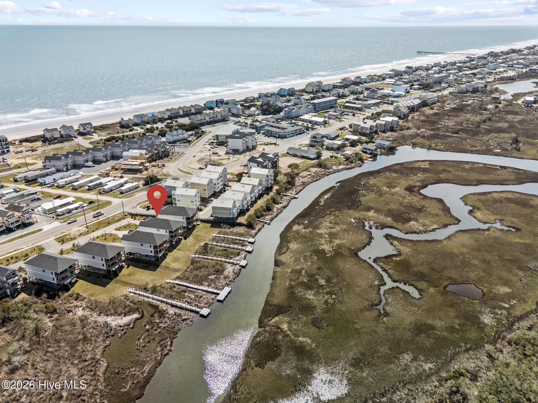 100562400 | Photo 42