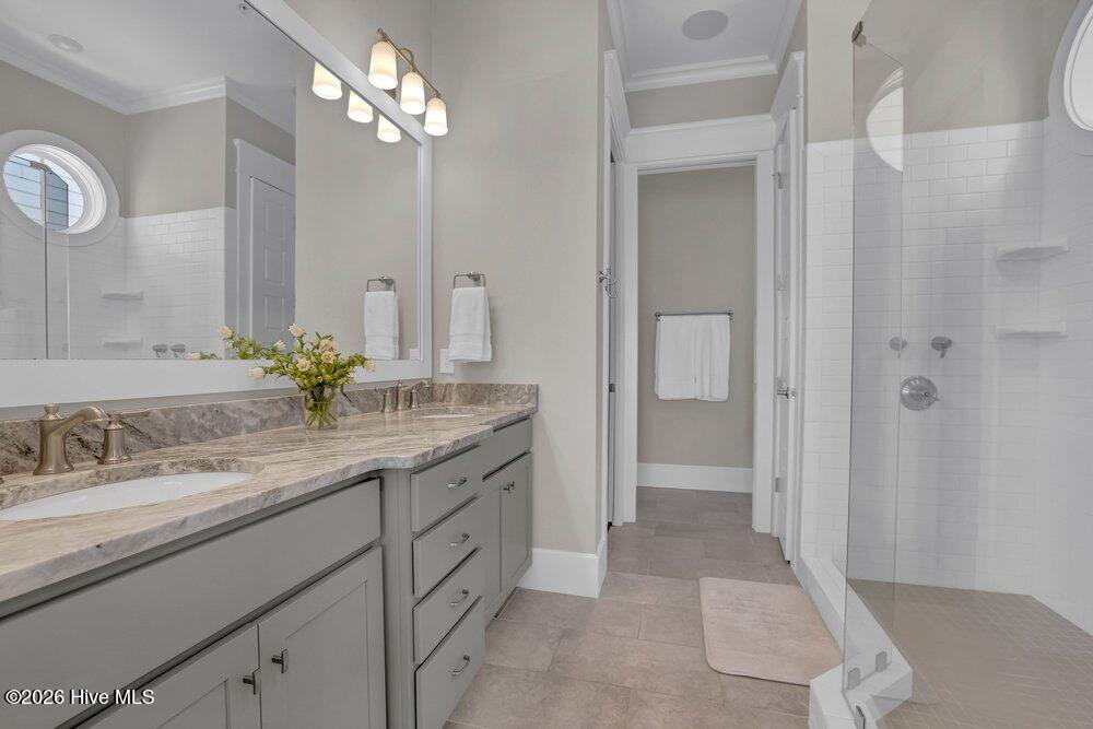 24 Seagull Street Unit B, Wrightsville Beach, NC 28480 – photo 16: img_4568