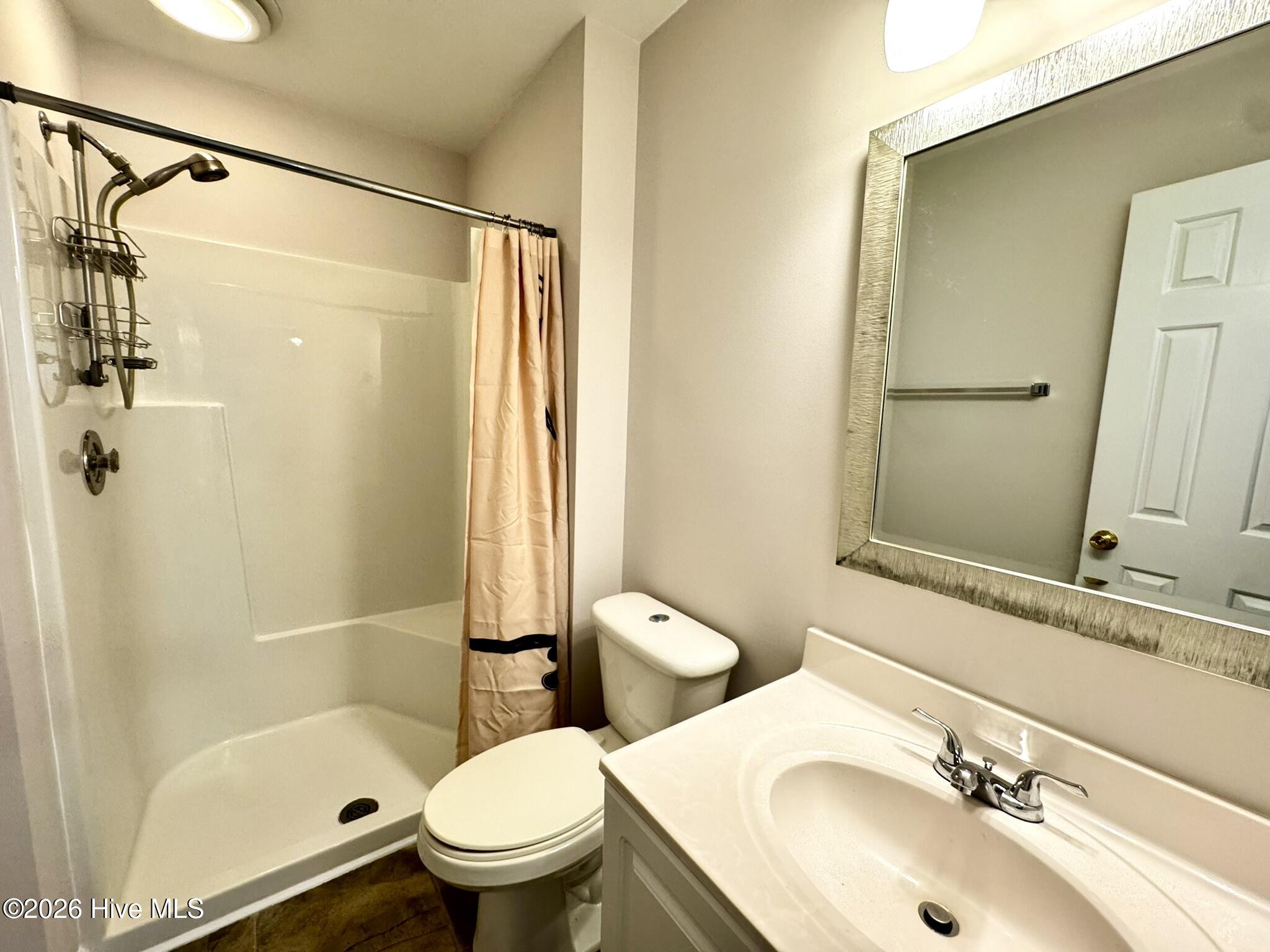 100550960 | Photo 12