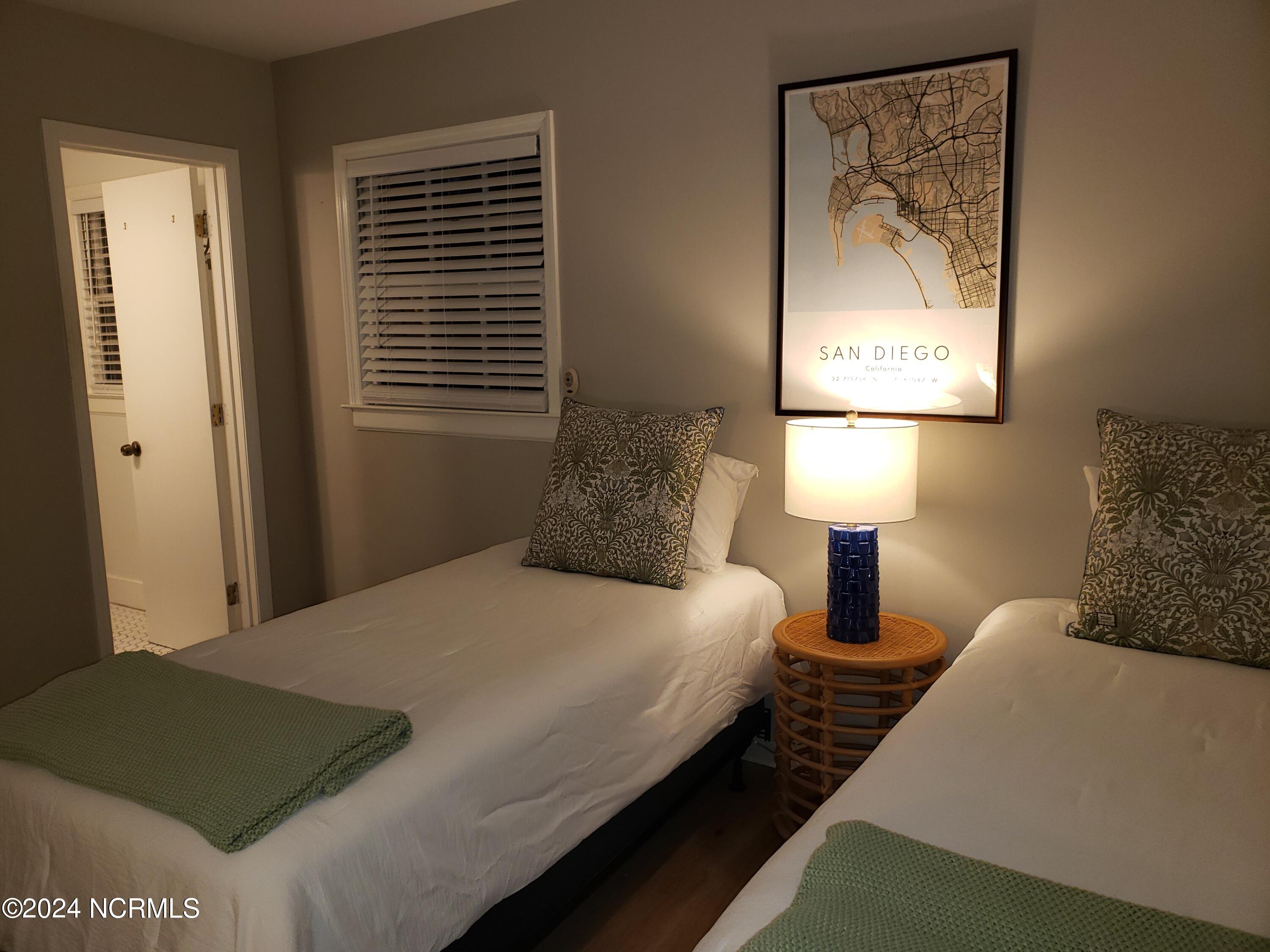 100551642 | Photo 21