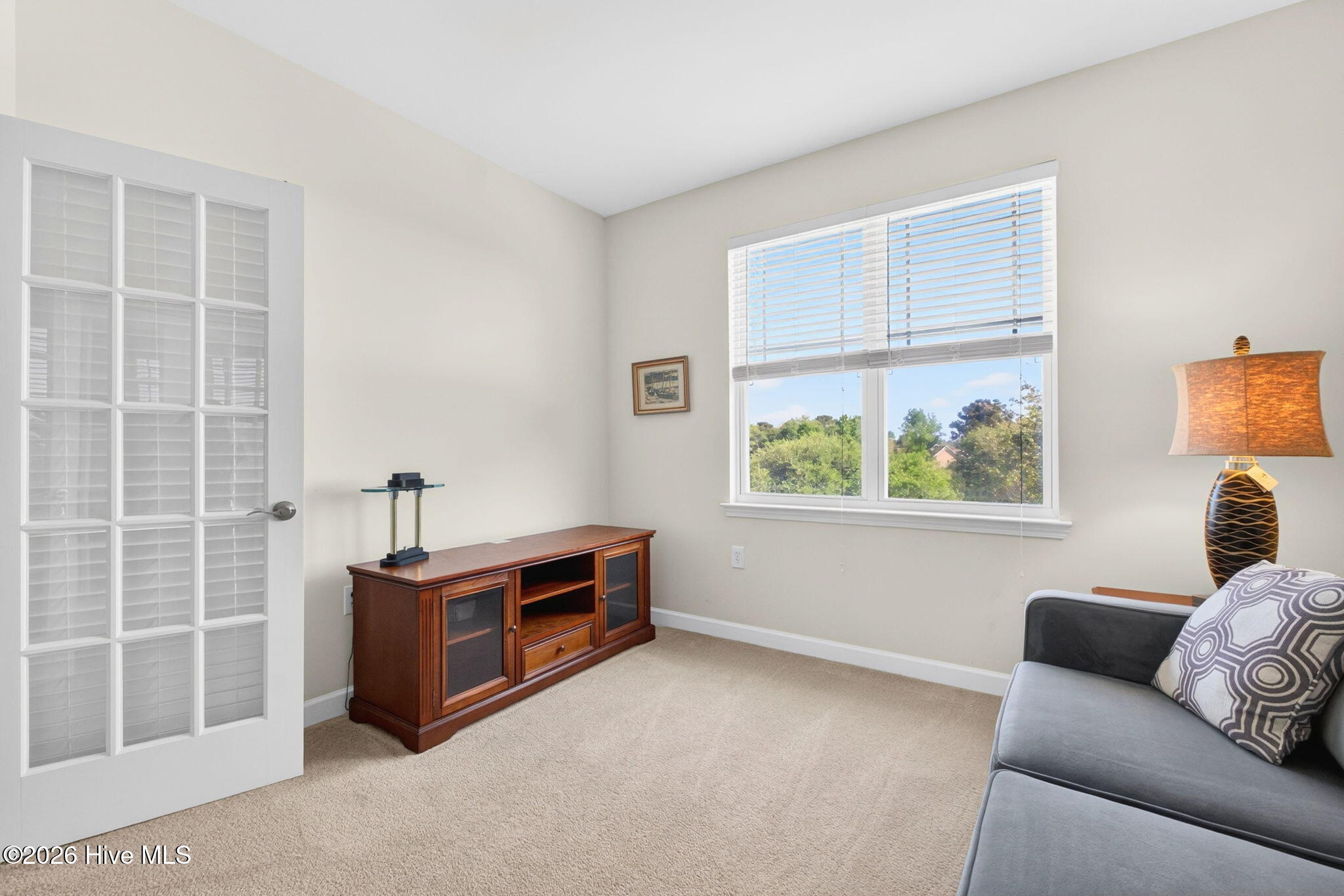 100568431 | Photo 13