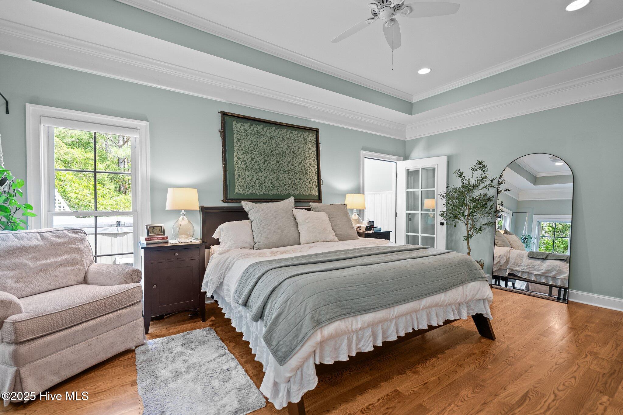 100565962 | Photo 29