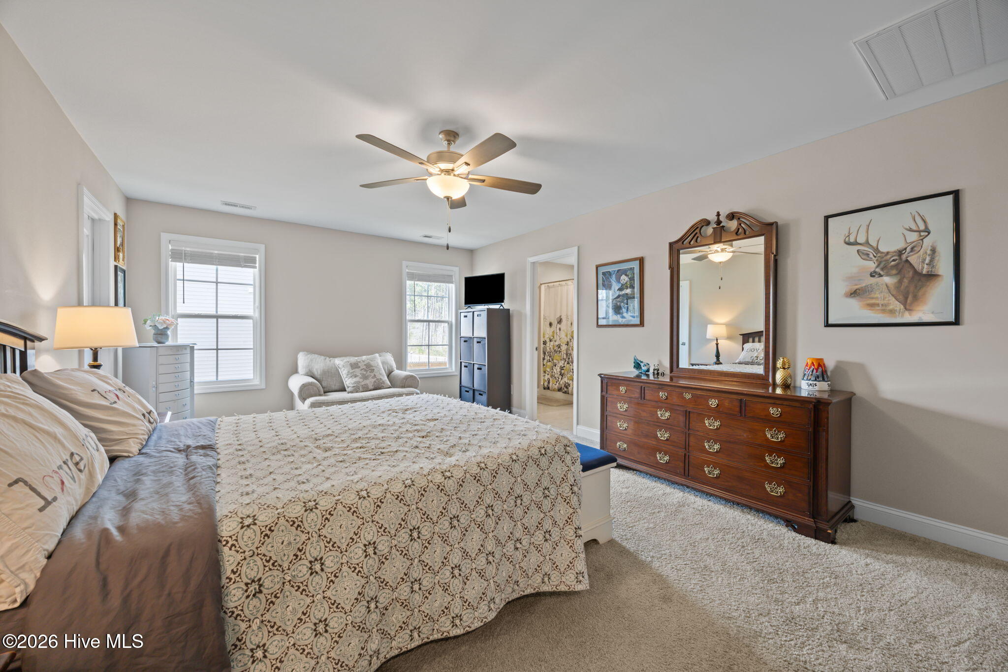 100561827 | Photo 35