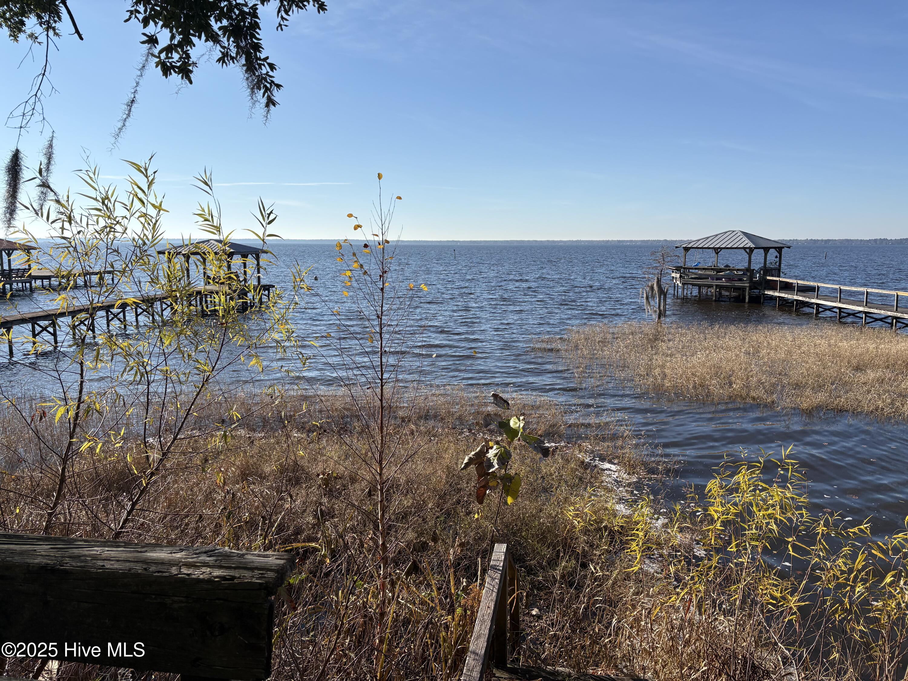 100544908 | Photo 25