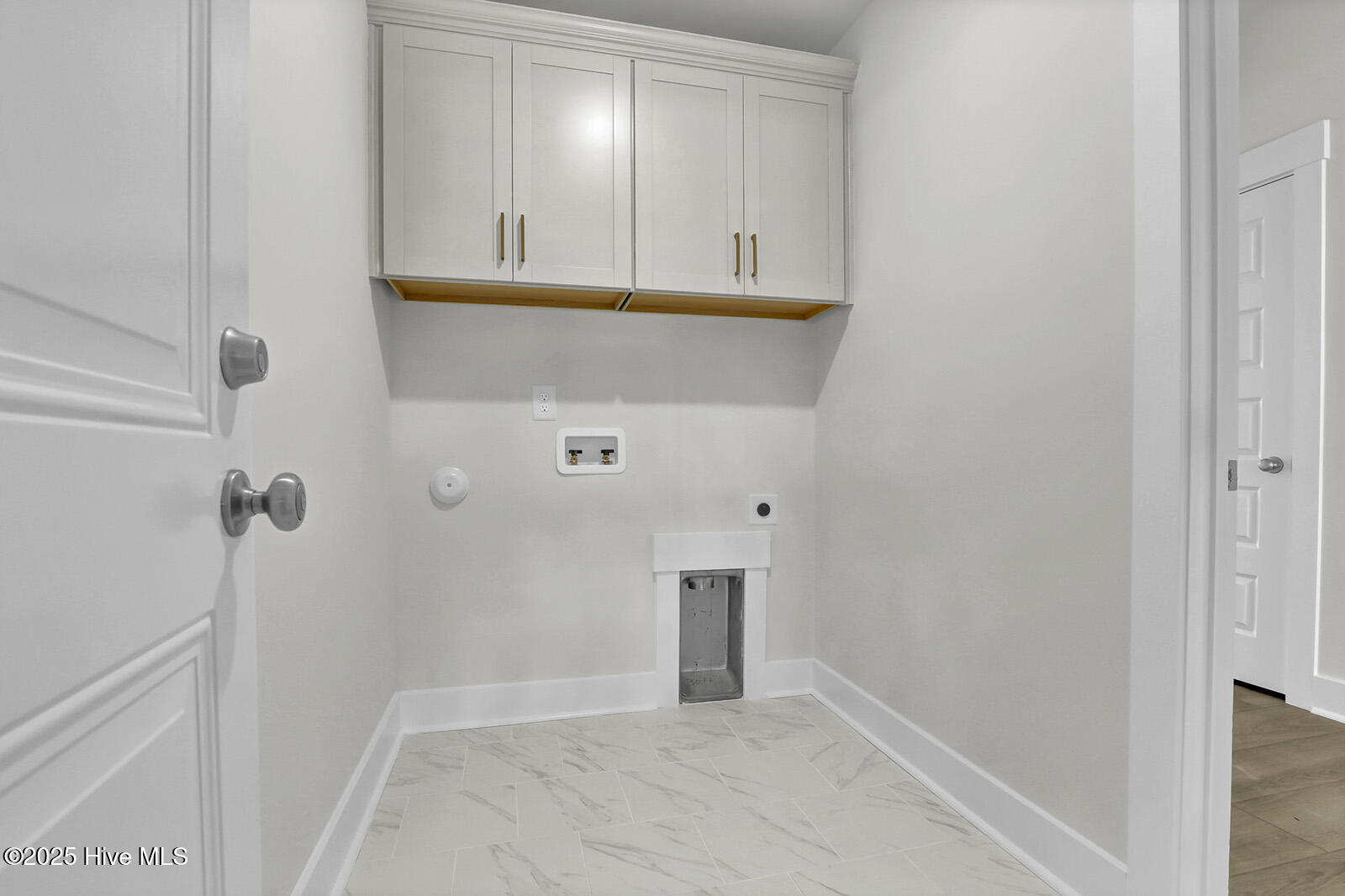 100552952 | Photo 10