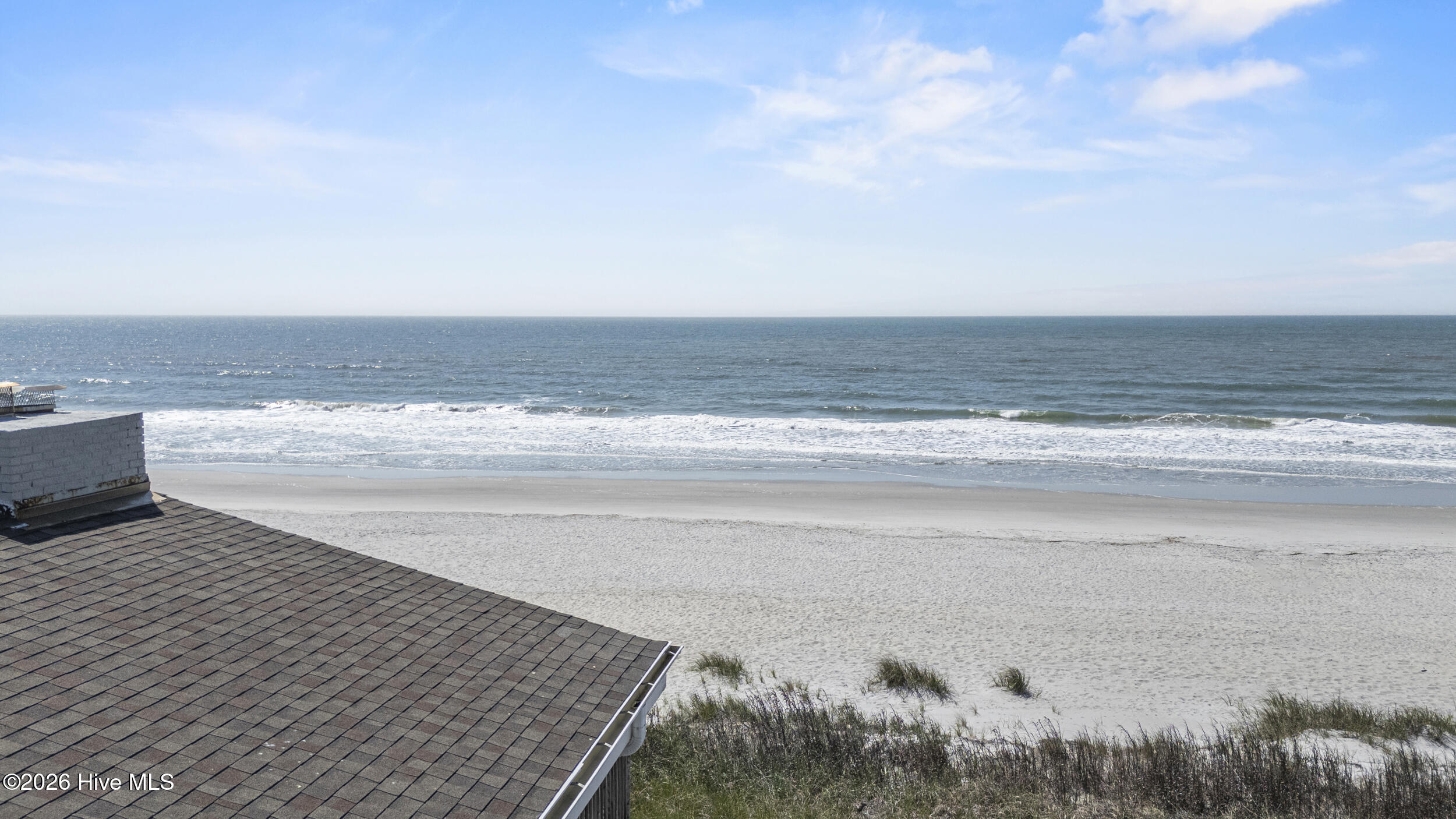 100568545 | Photo 72