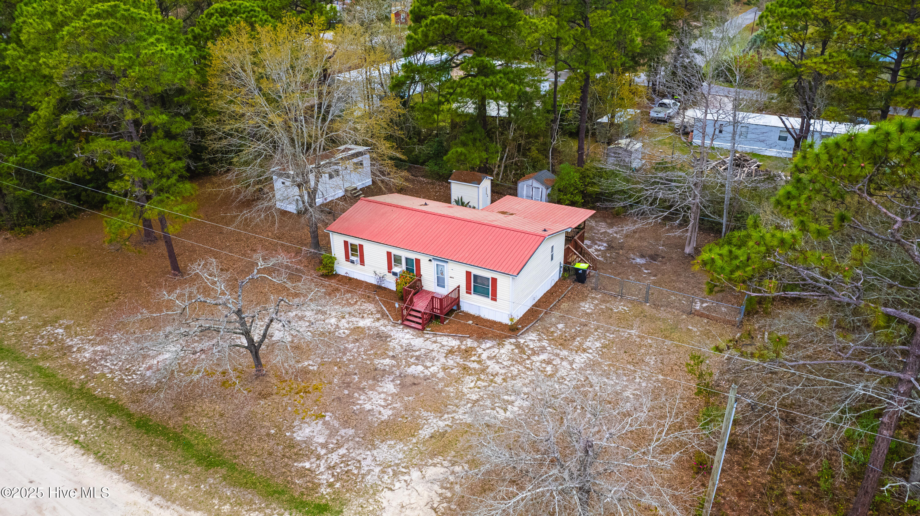 100543288 | Photo 46