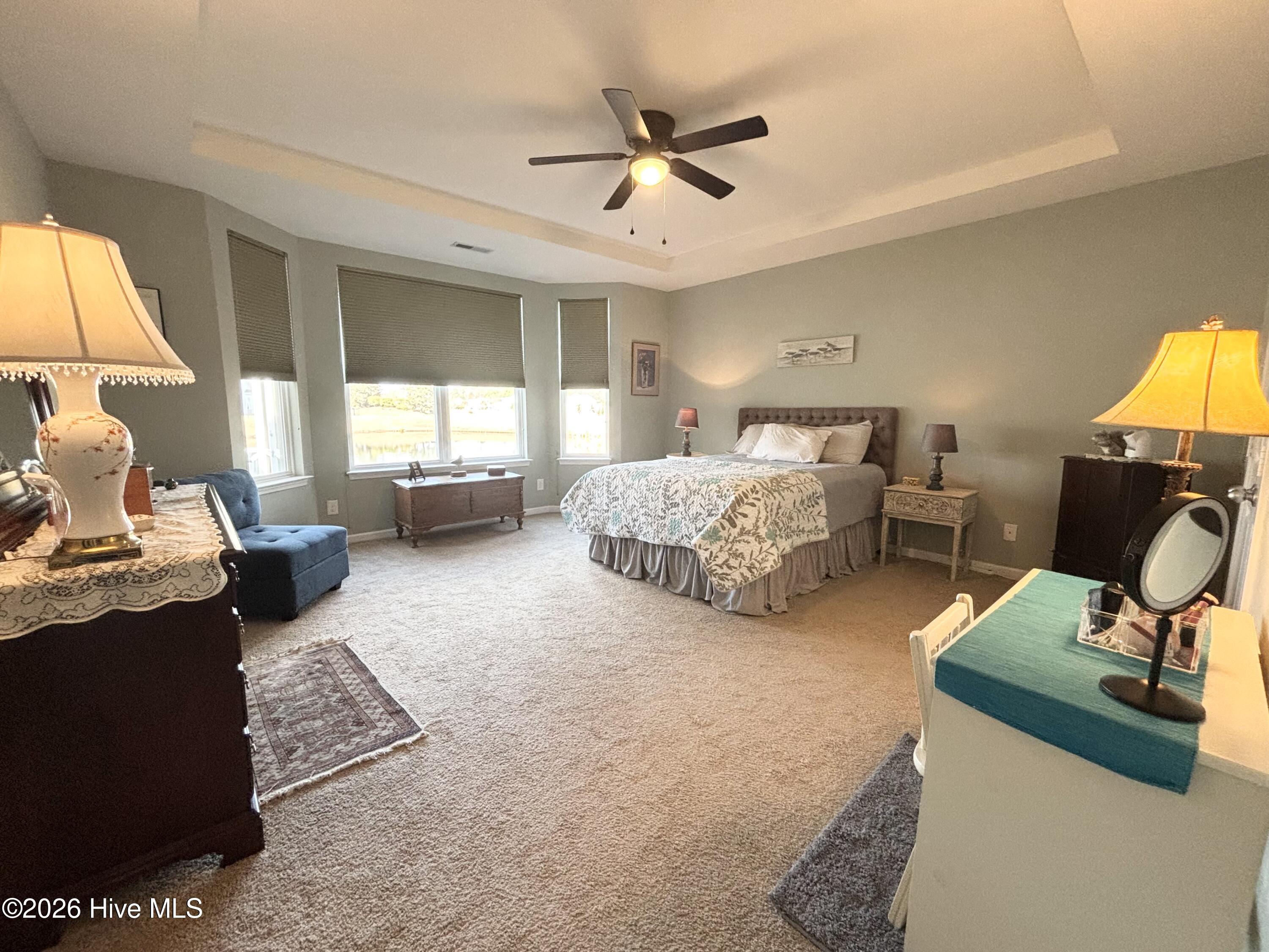 100550059 | Photo 18