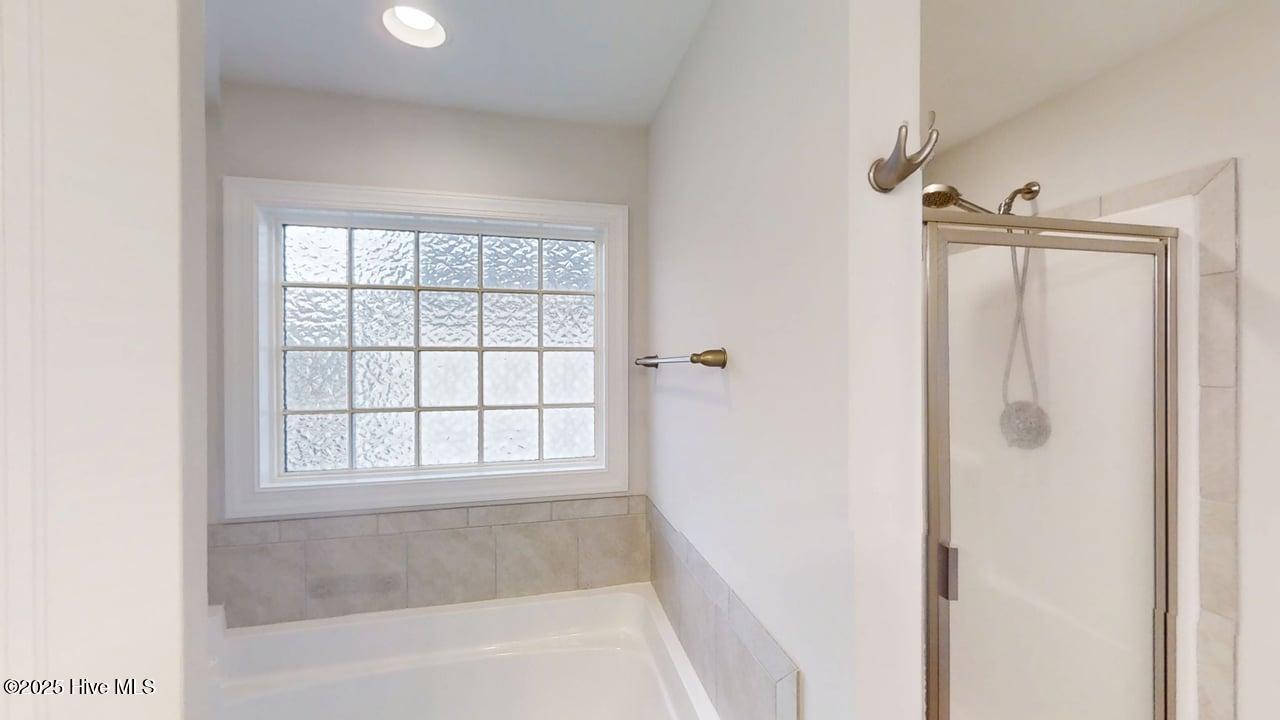 100539509 | Photo 62