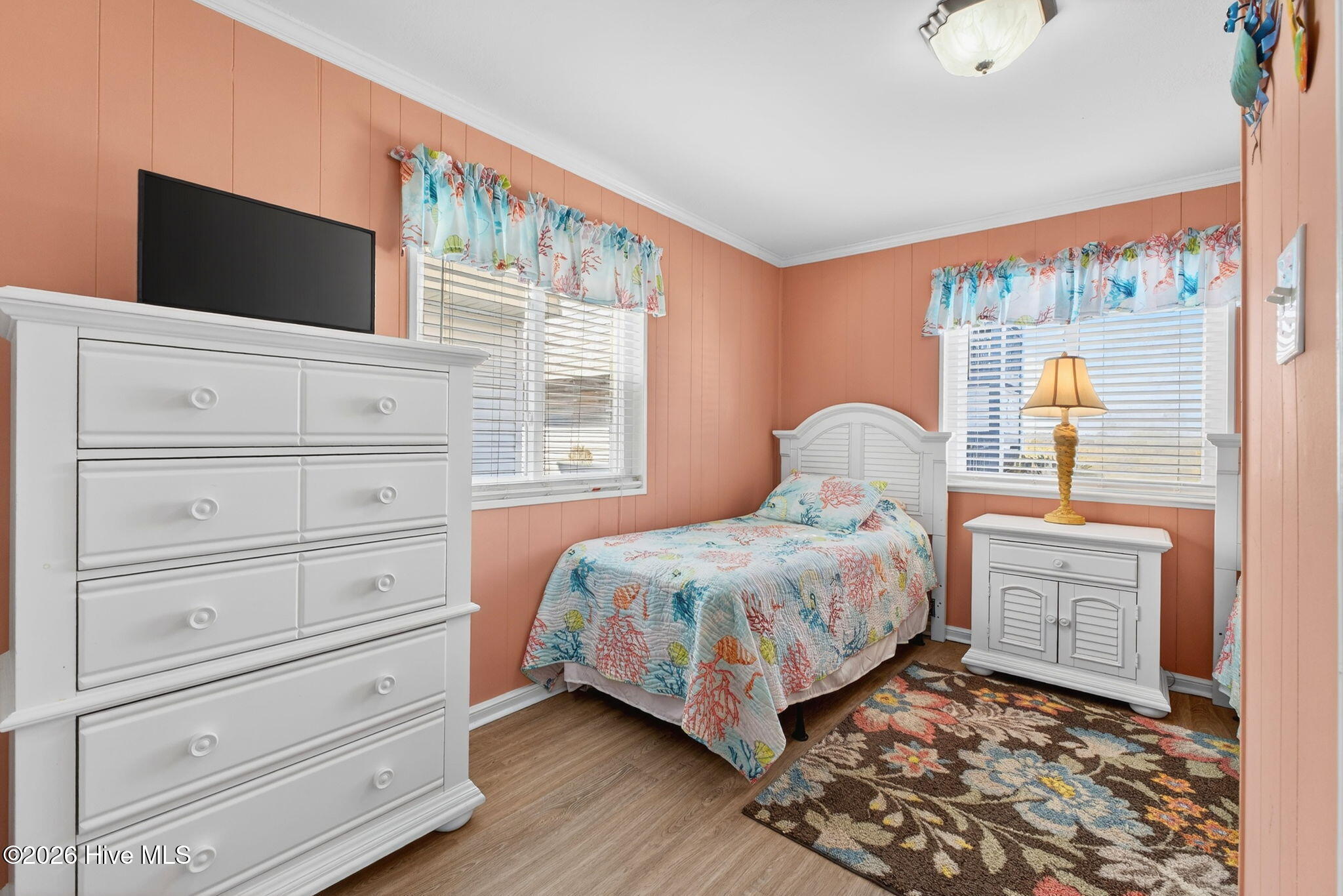 100557808 | Photo 21