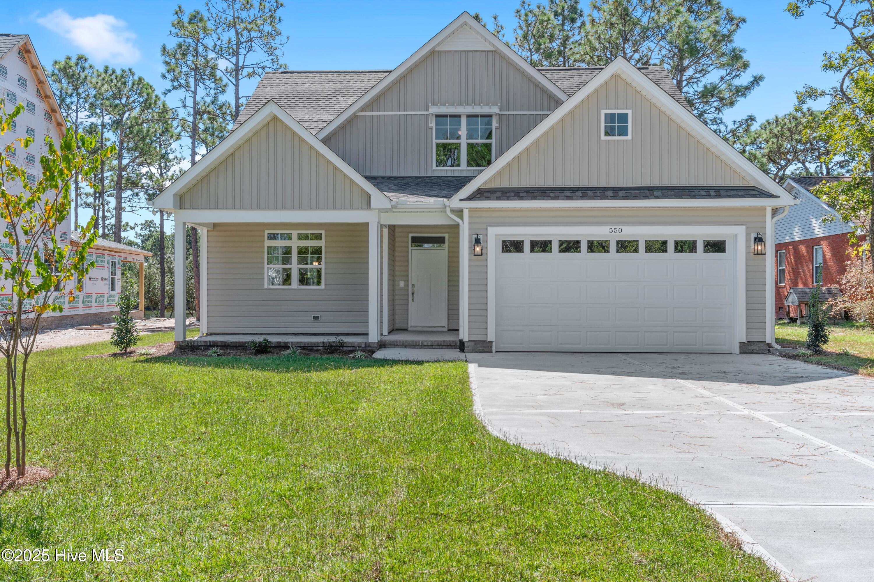 100513249 | Photo 58