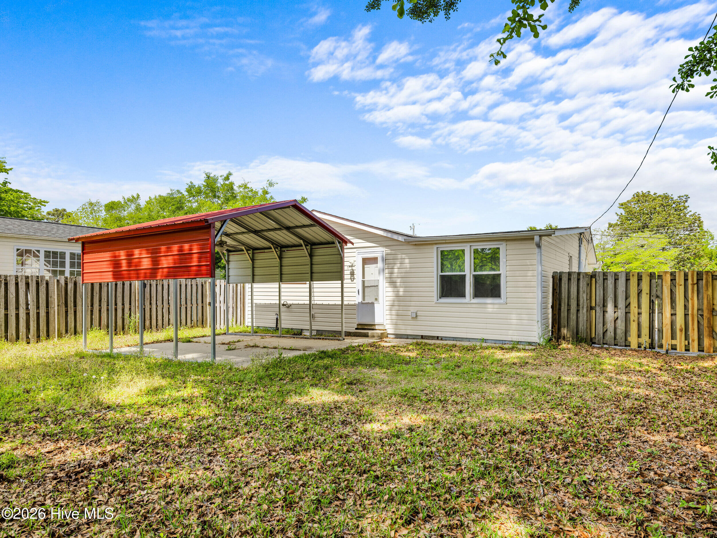 100569612 | Photo 29