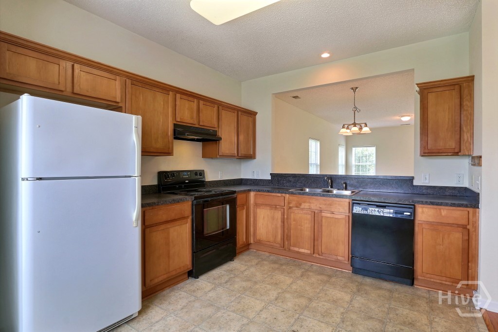 20 Evergreen Oak Drive, Richmond Hill, GA, 31324