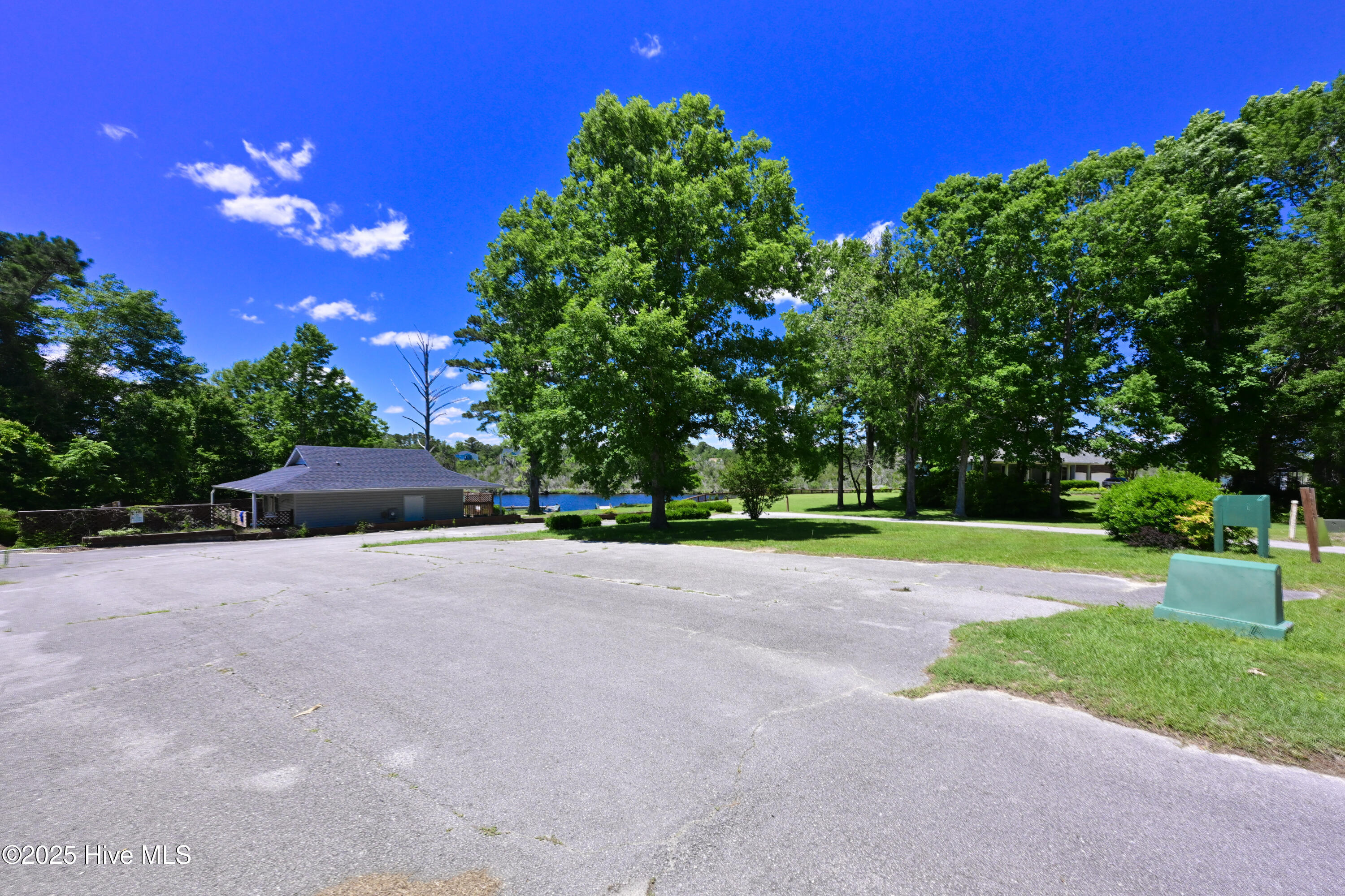 100523748 | Photo 60