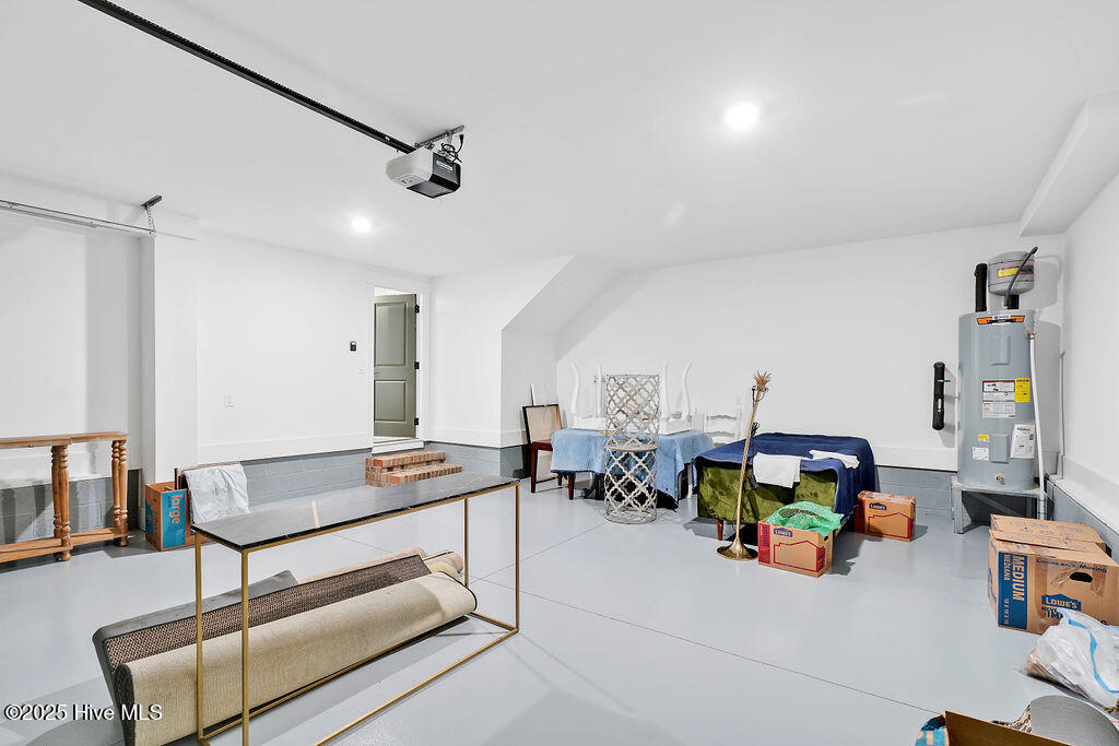 100441833 | Photo 42