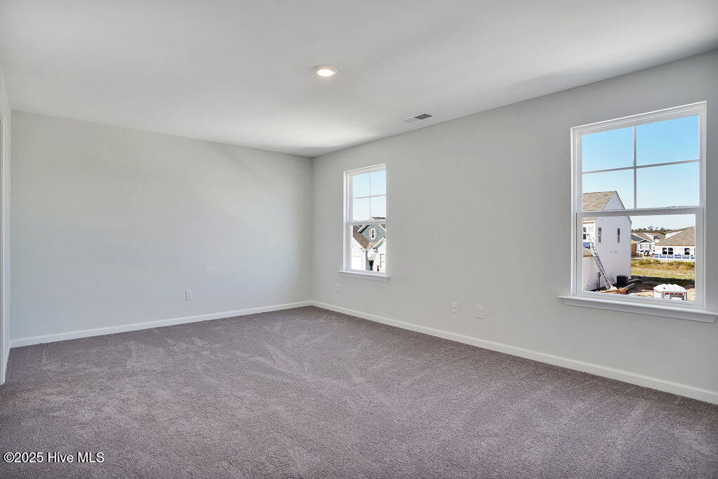 100531117 | Photo 18