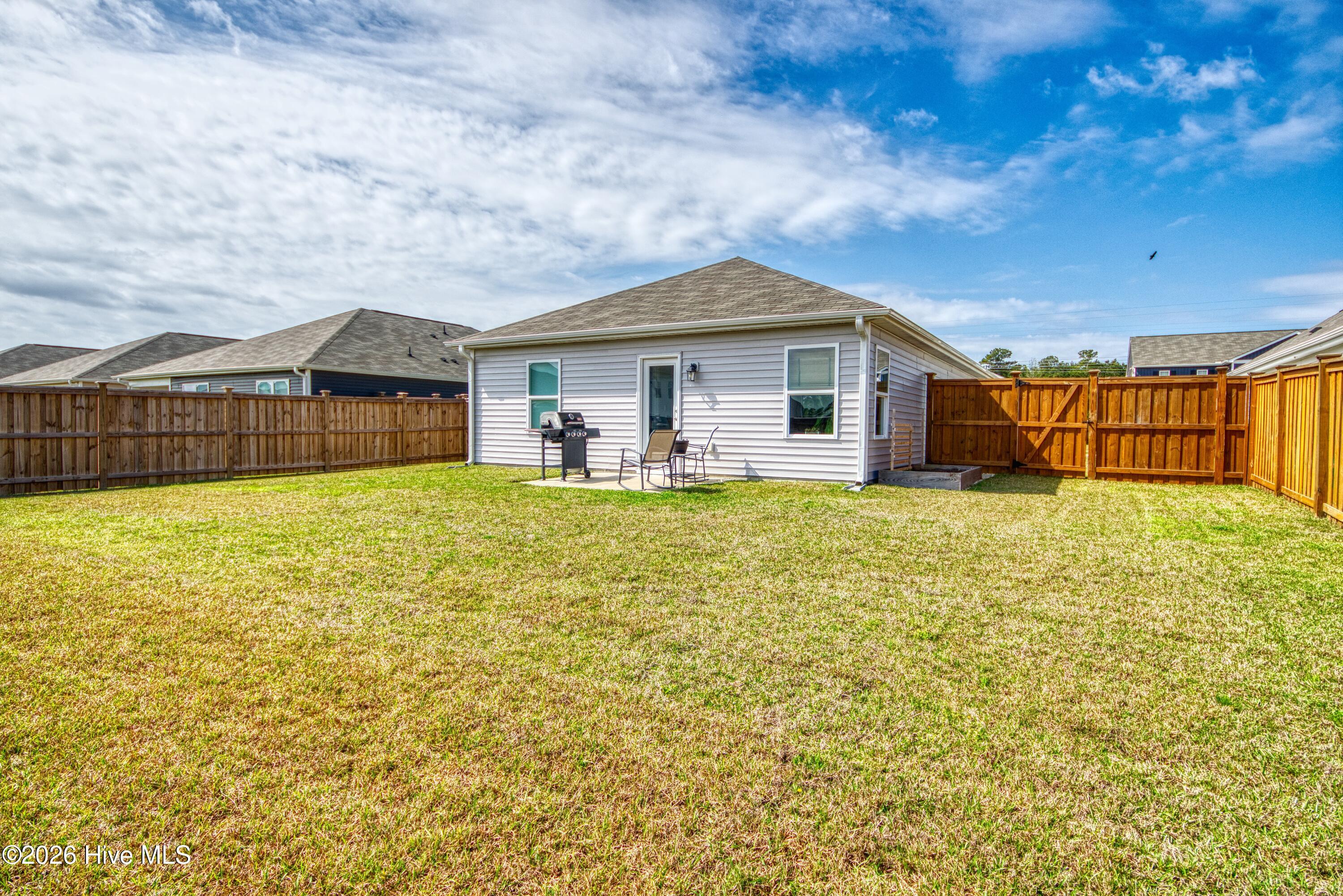 100562777 | Photo 20