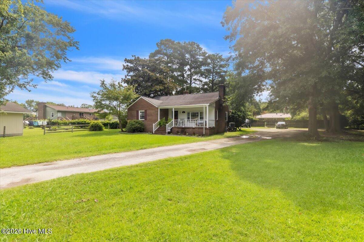 1502 N Hills Court,New Bern