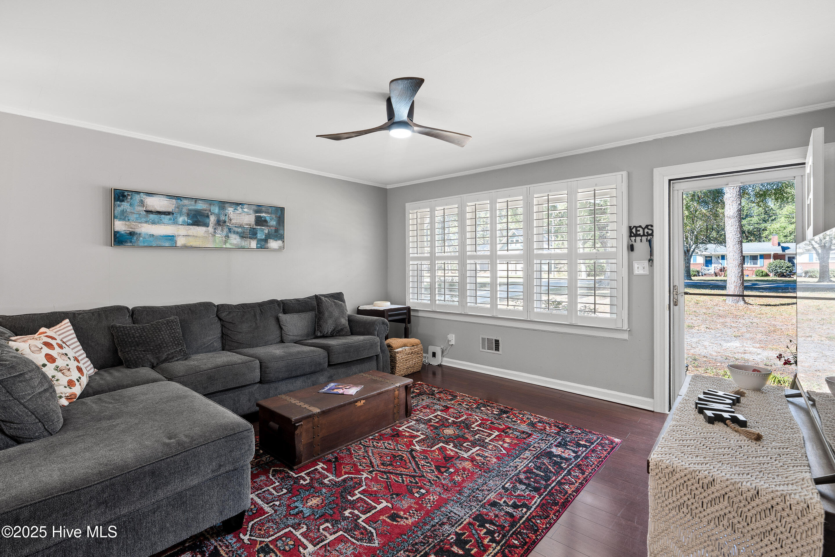 100539924 | Photo 12