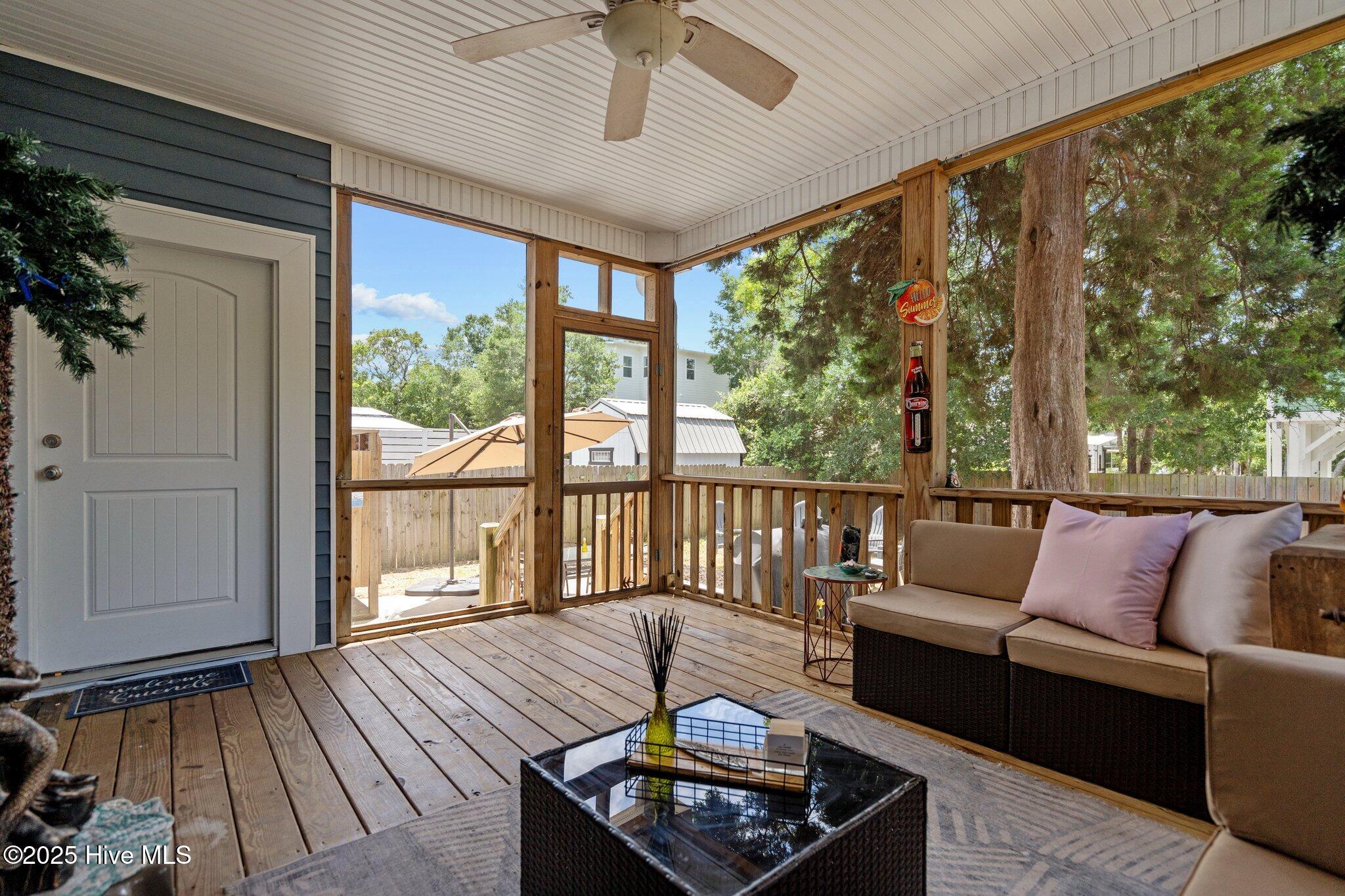 100516746 | Photo 28