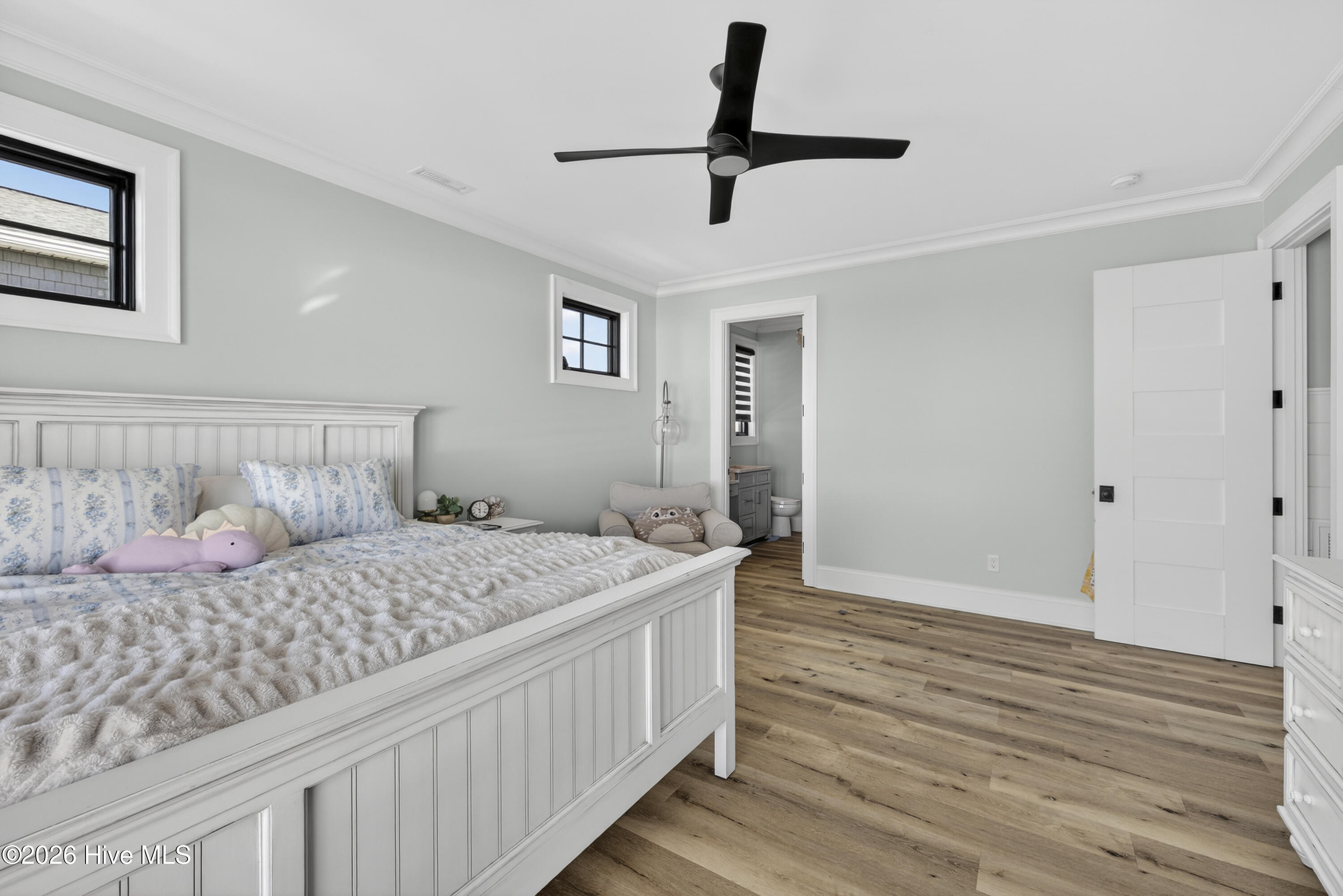 1423 N Shore Drive, Surf City, NC, 28445