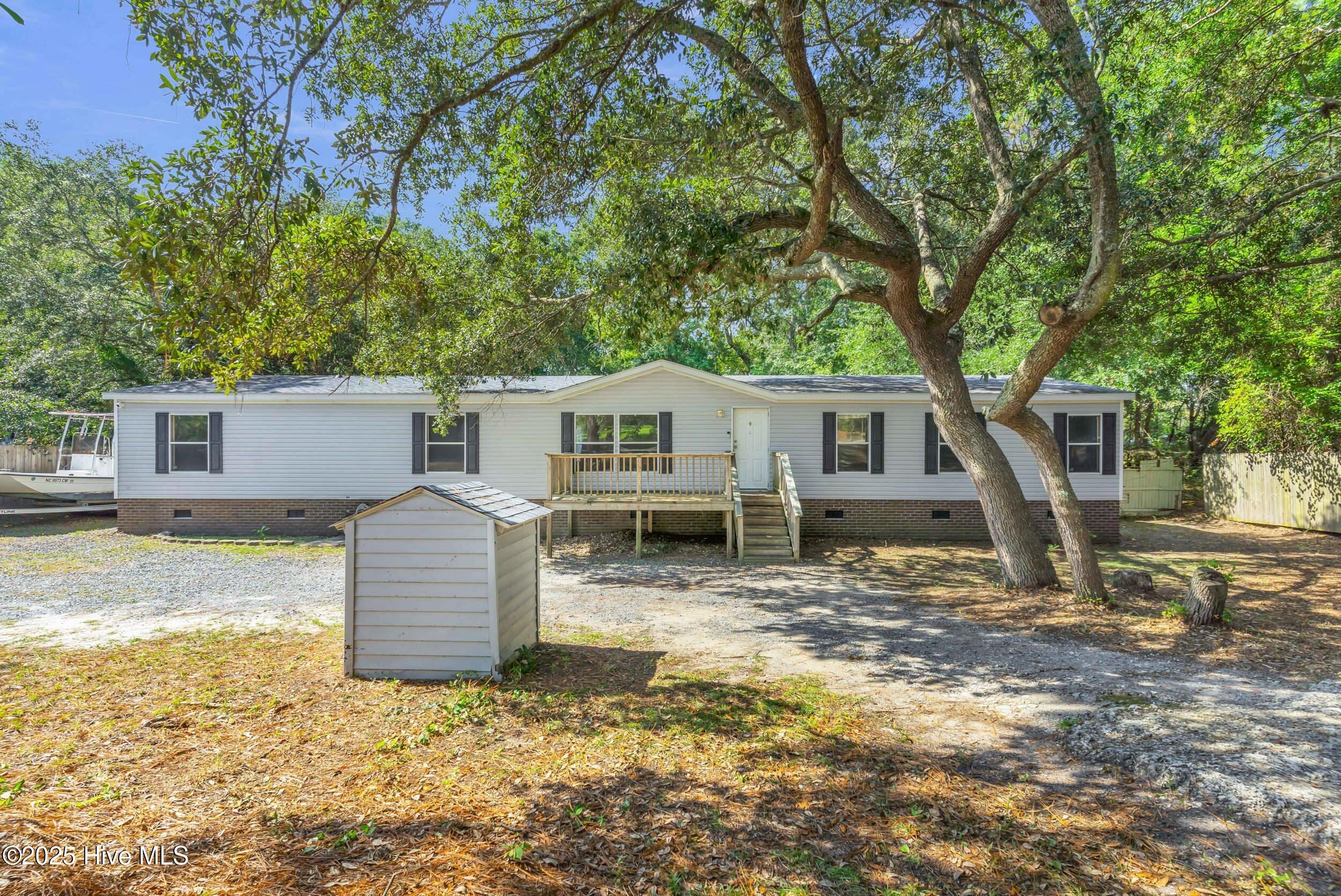 Property at 122 Heathcliff Road