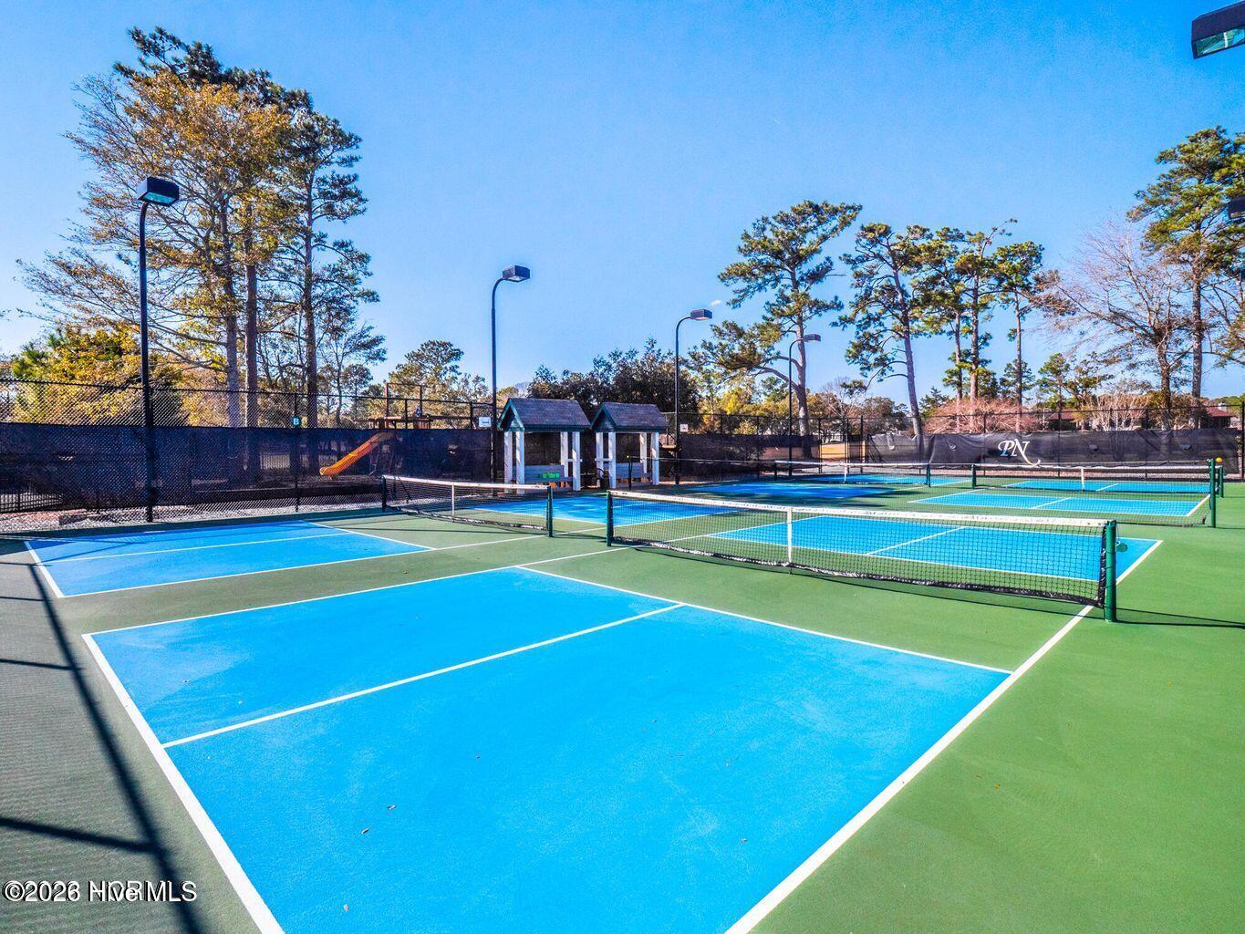 100552027 | Photo 62