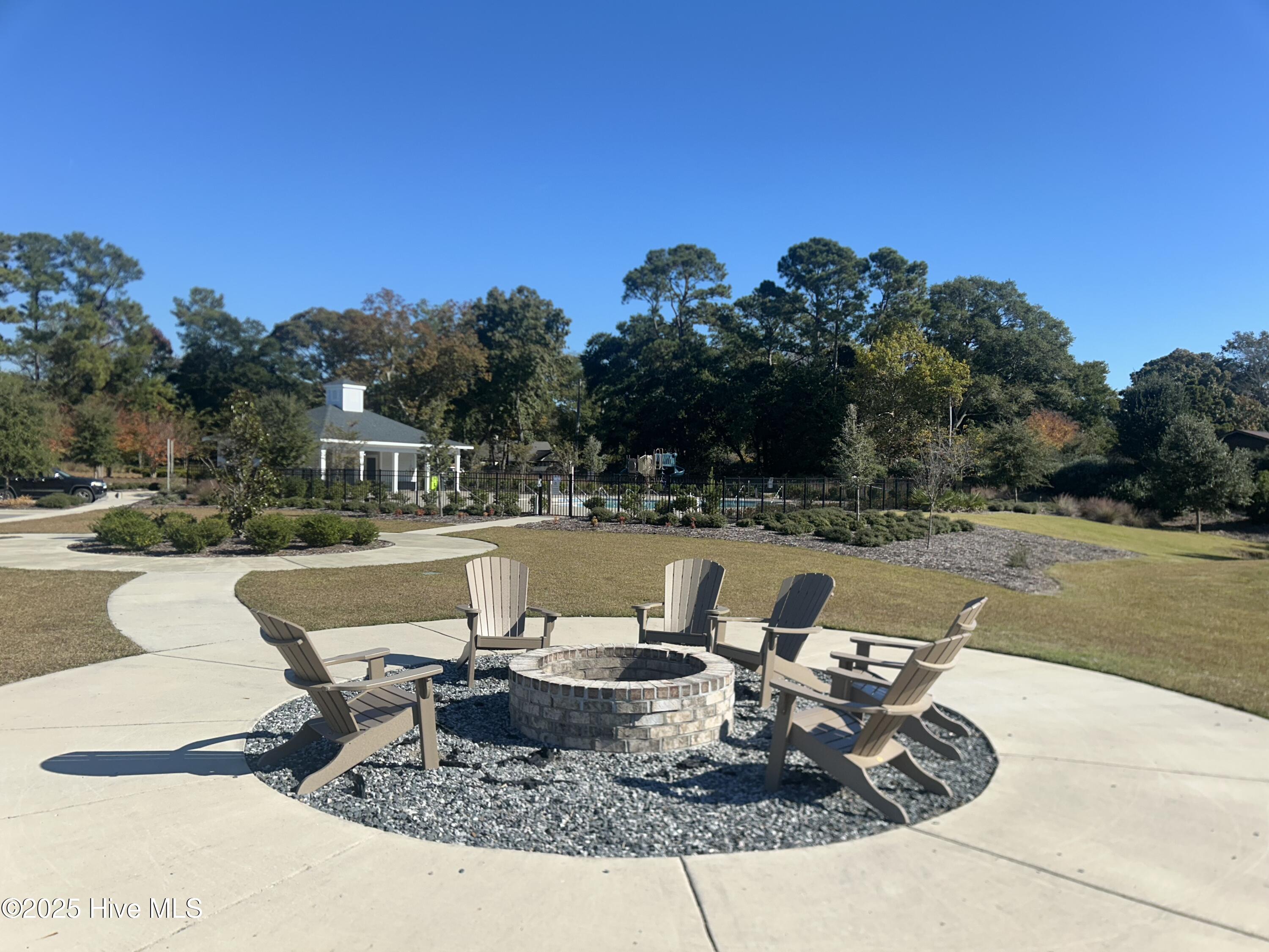 100542295 | Photo 50