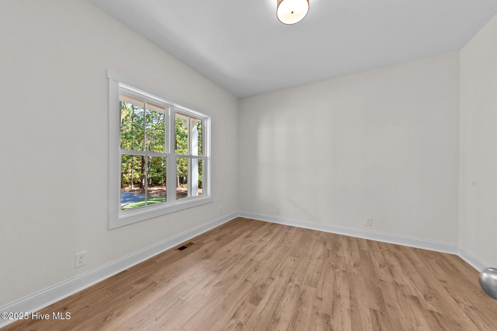 130 Torrey Pines Lane